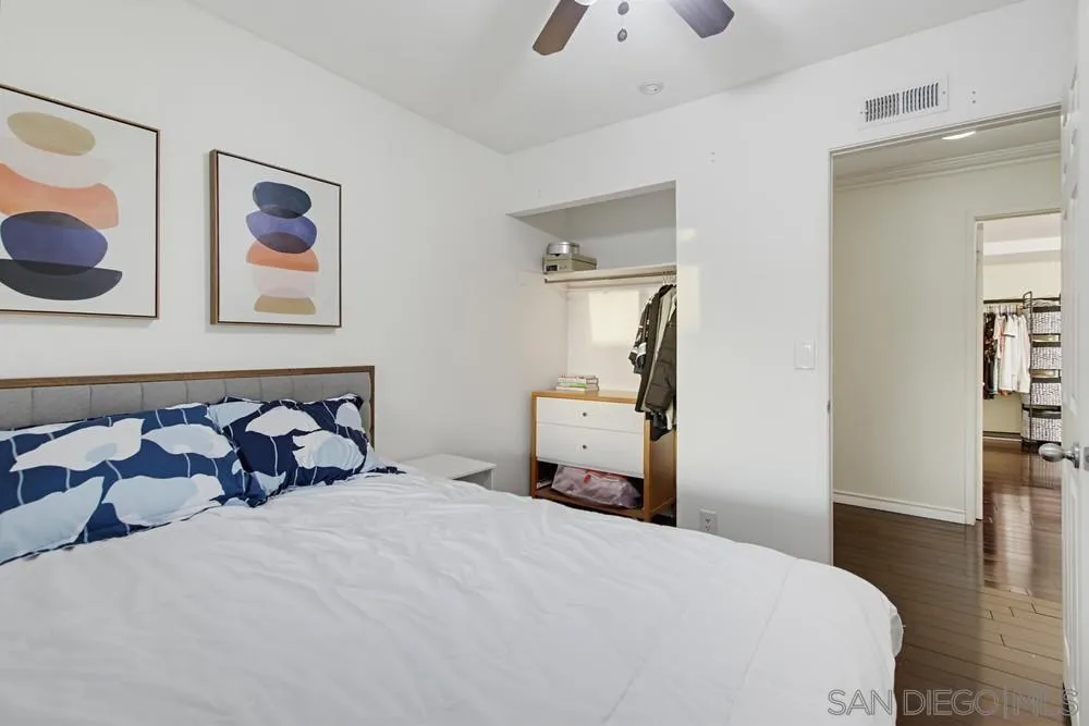 11342 Calle Dario, San Diego, CA 92126 11342 Calle Dario, San Diego, CA 92126