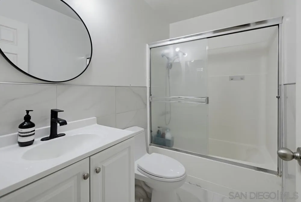 11342 Calle Dario, San Diego, CA 92126 11342 Calle Dario, San Diego, CA 92126