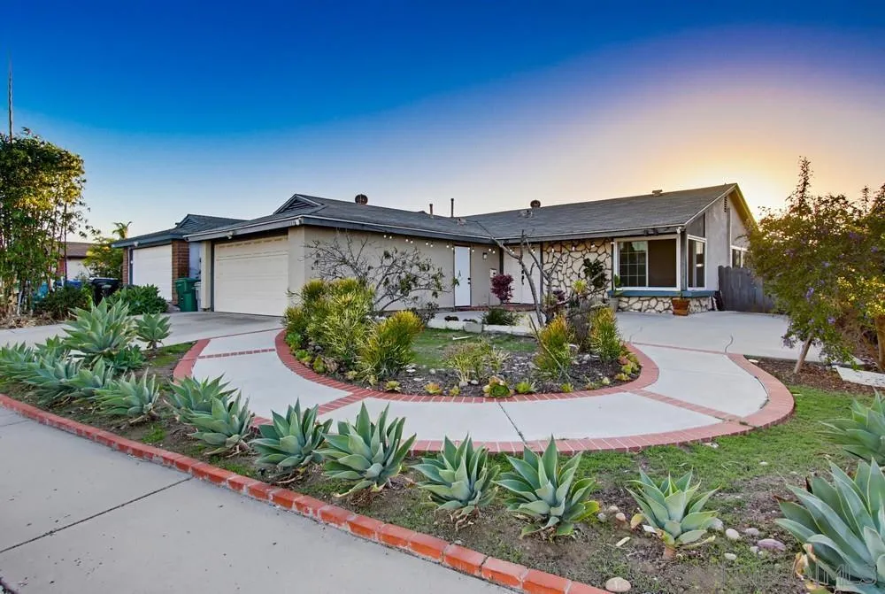 11342 Calle Dario, San Diego, CA 92126 11342 Calle Dario, San Diego, CA 92126