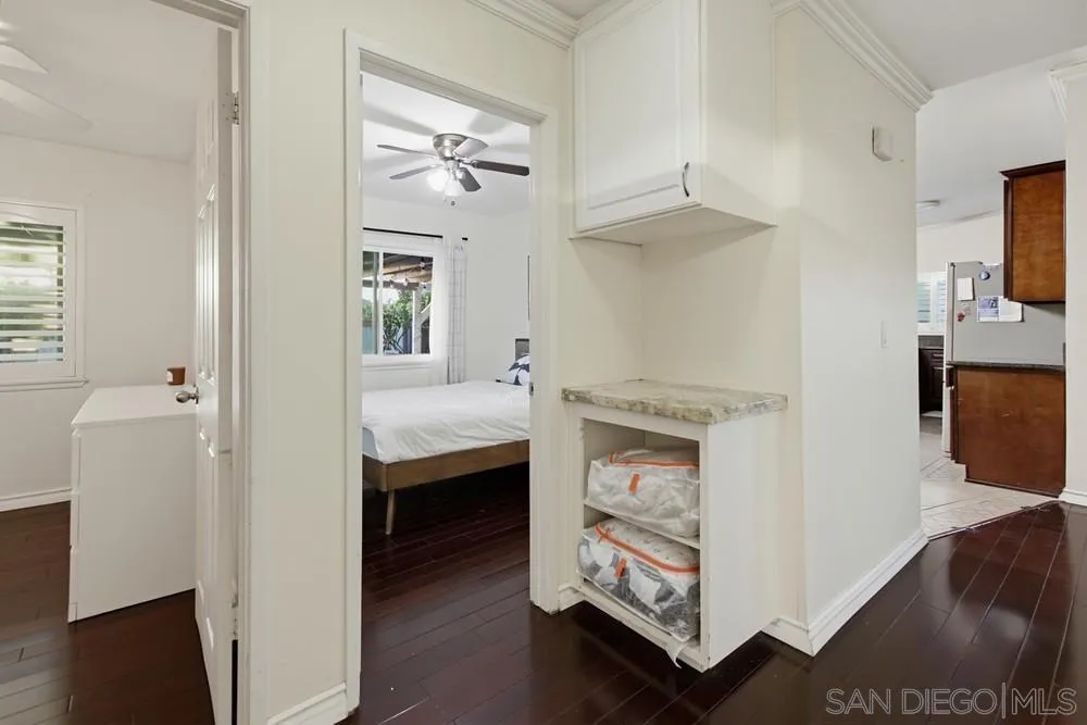 11342 Calle Dario, San Diego, CA 92126 11342 Calle Dario, San Diego, CA 92126