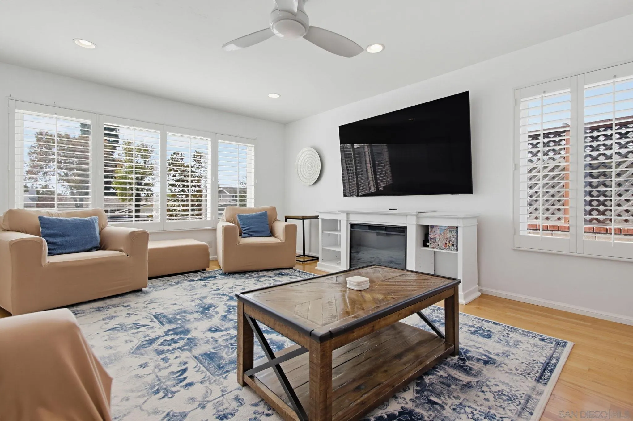 5157 Foothill Blvd, San Diego, CA 92109 5157 Foothill Blvd, San Diego, CA 92109