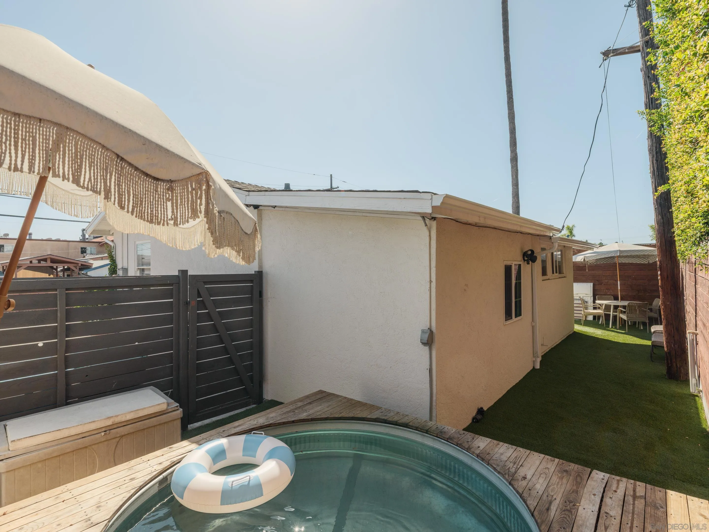 https://cdn.realtyfeed.com/cdn/127/260025649/d77ee5eccb3ff2a84d27cda4c6282514.webp