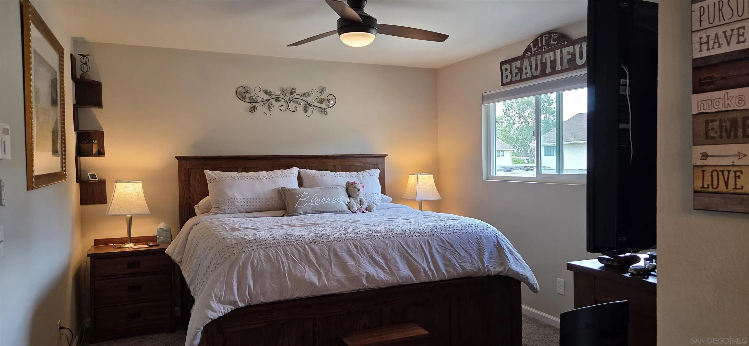 https://cdn.realtyfeed.com/cdn/127/260025650/00a593aea7ef0985f6299bc255d7f779.webp