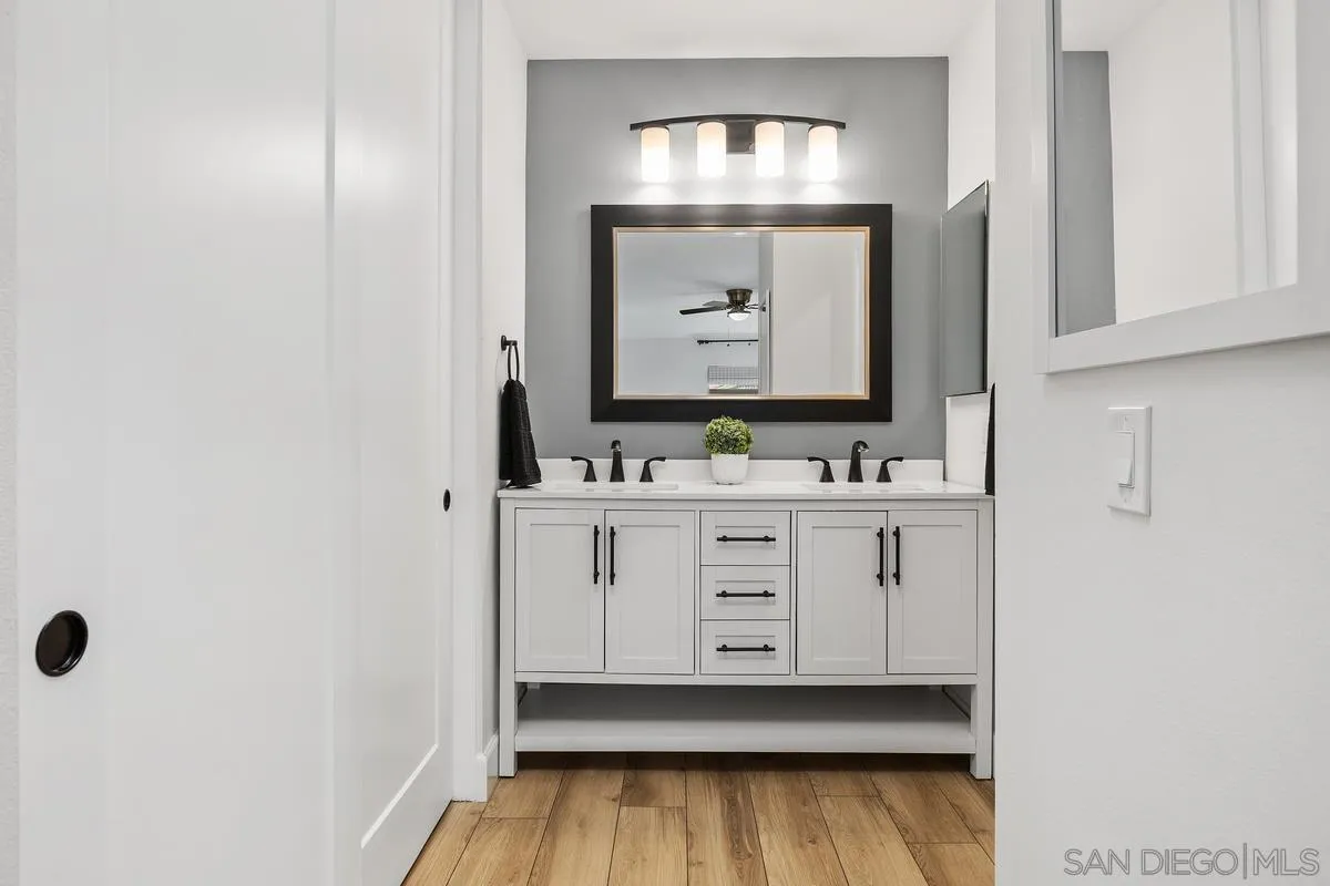 17453 Plaza Cerado, #108, San Diego, CA 92128 17453 Plaza Cerado, #108, San Diego, CA 92128