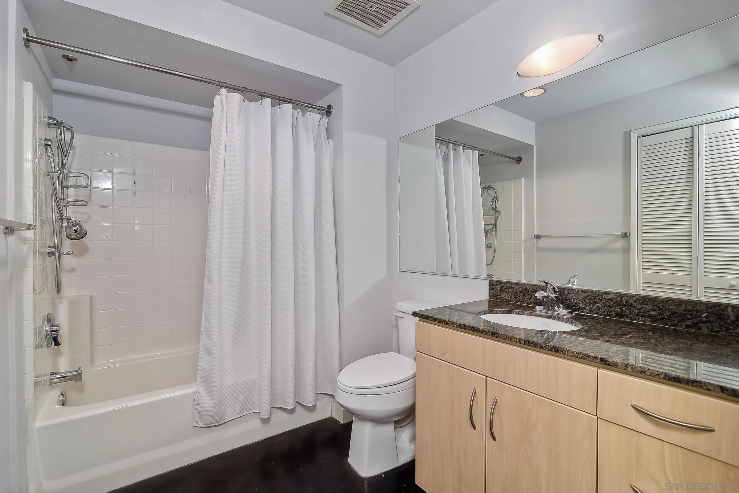 777 6th Ave, #209, San Diego, CA 92101 777 6th Ave, #209, San Diego, CA 92101