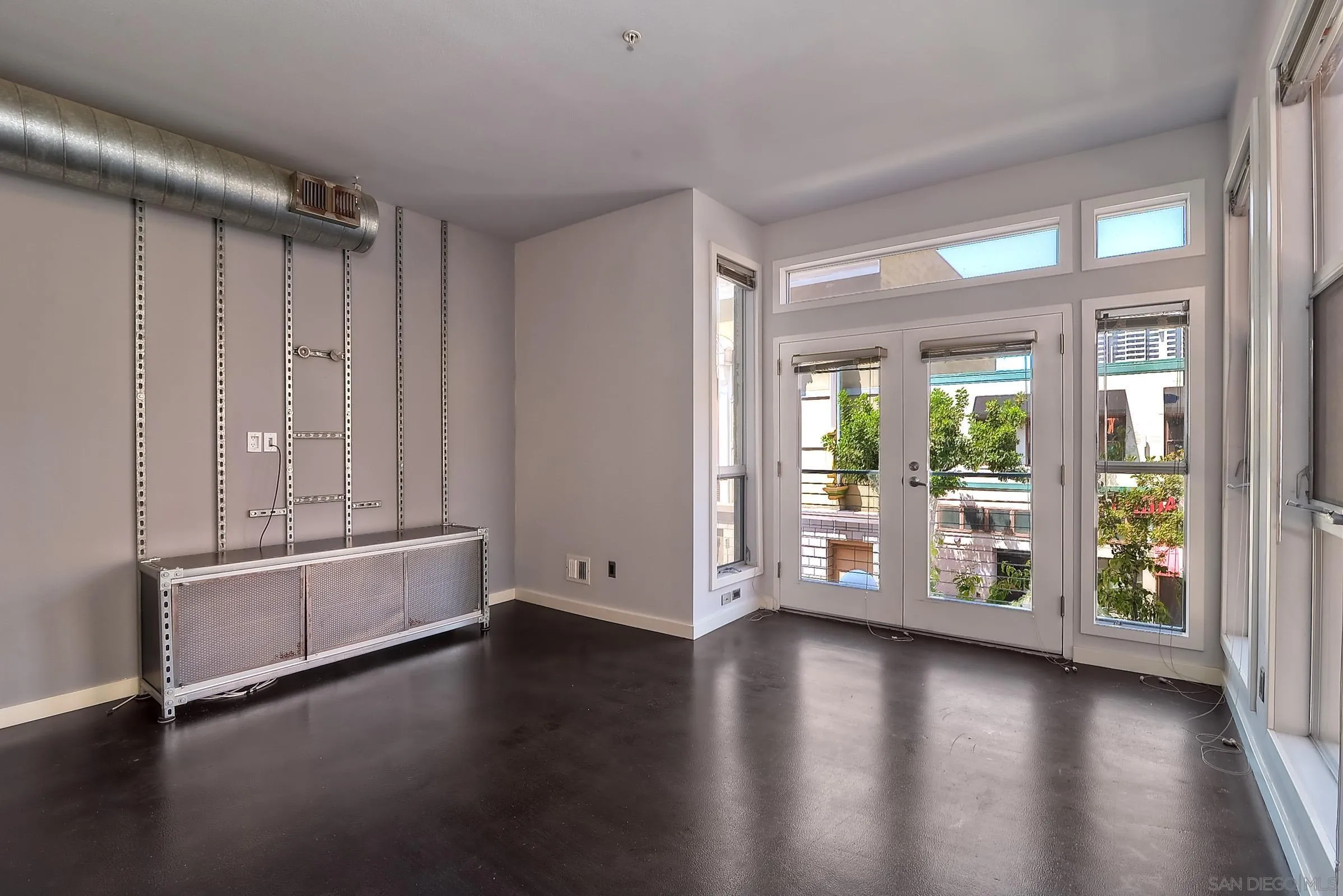 777 6th Ave, #209, San Diego, CA 92101 777 6th Ave, #209, San Diego, CA 92101