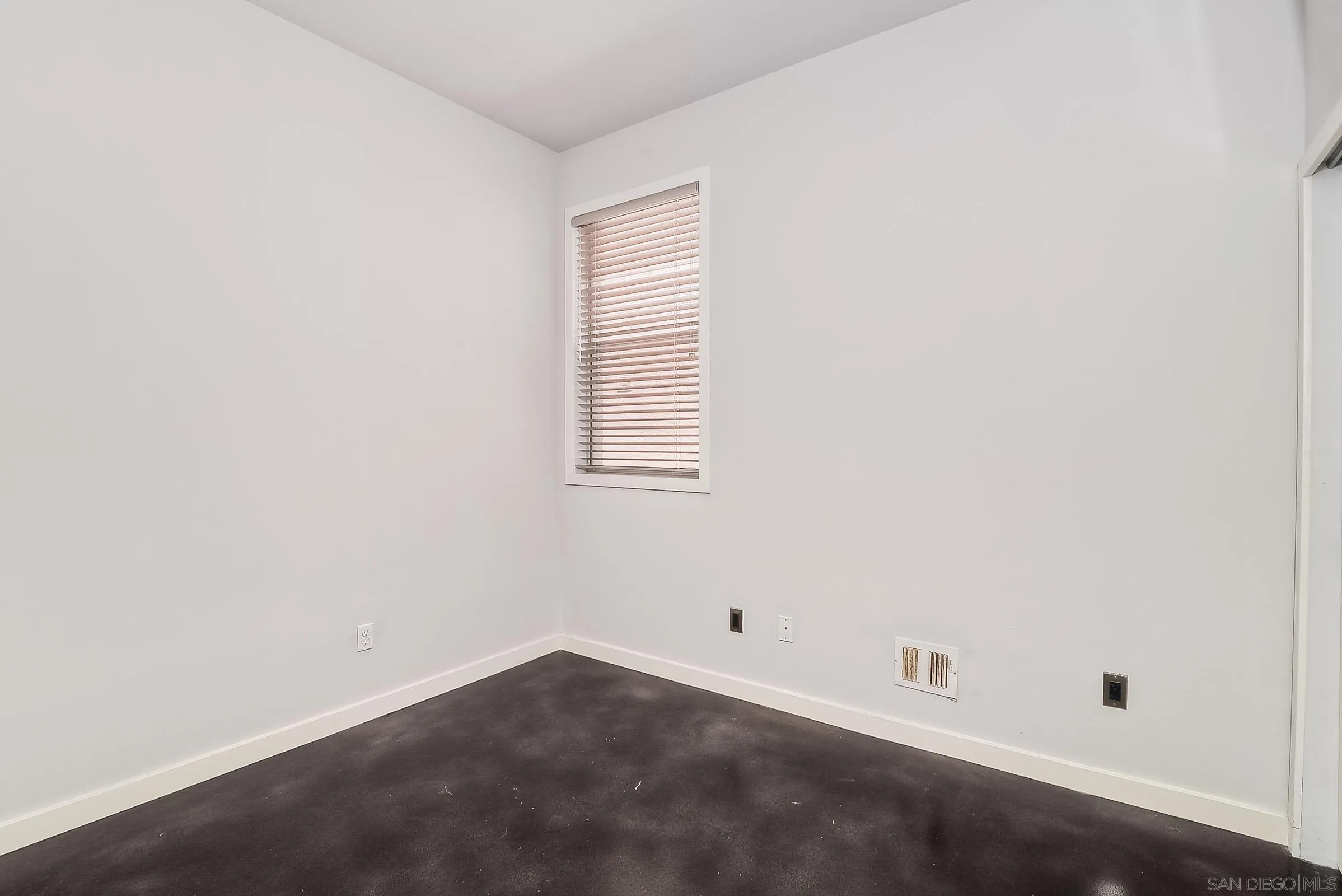 777 6th Ave, #209, San Diego, CA 92101 777 6th Ave, #209, San Diego, CA 92101