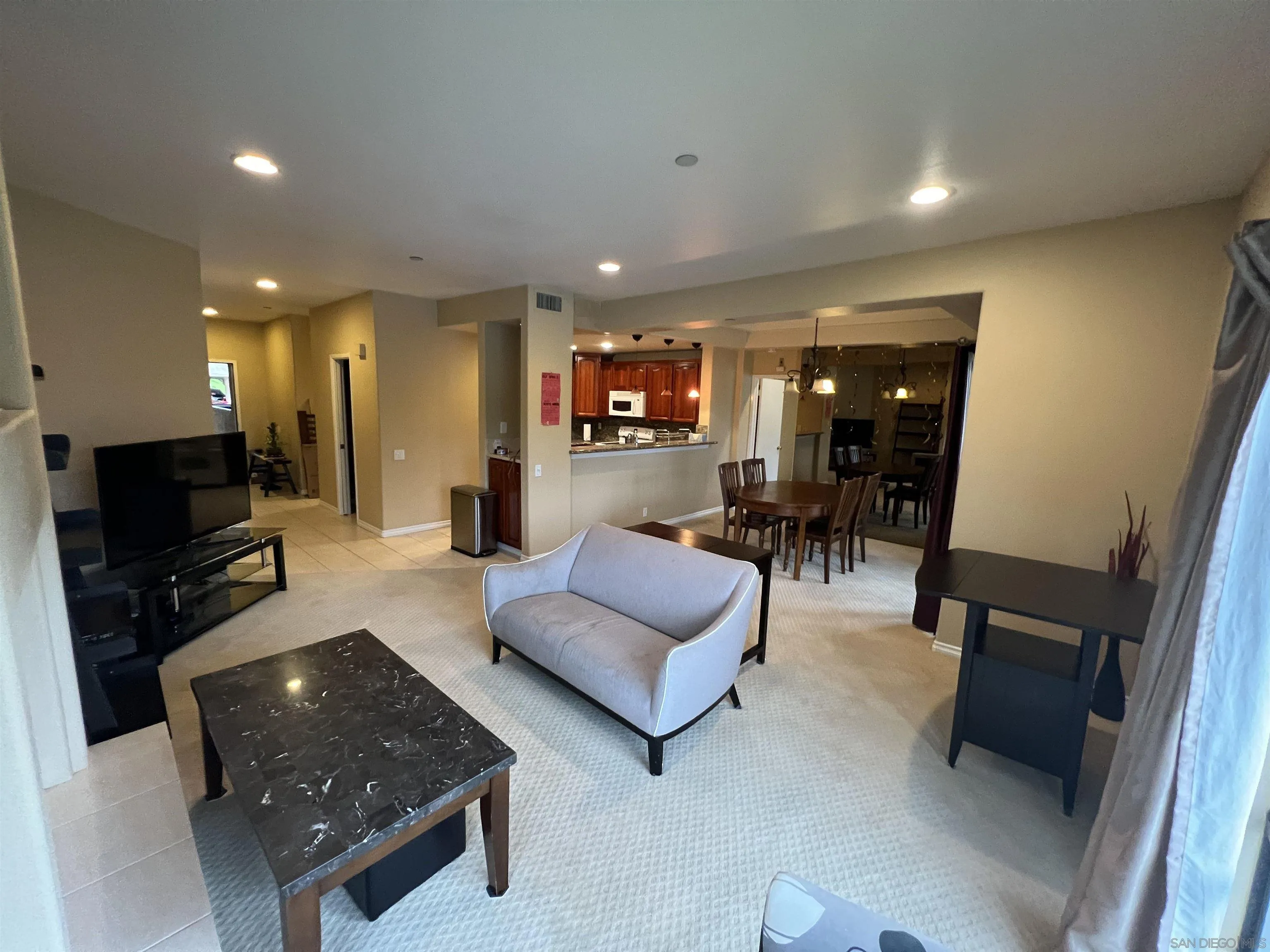 https://cdn.realtyfeed.com/cdn/127/260025658/534786ceec0d47e83abbceefb2b71e43.webp