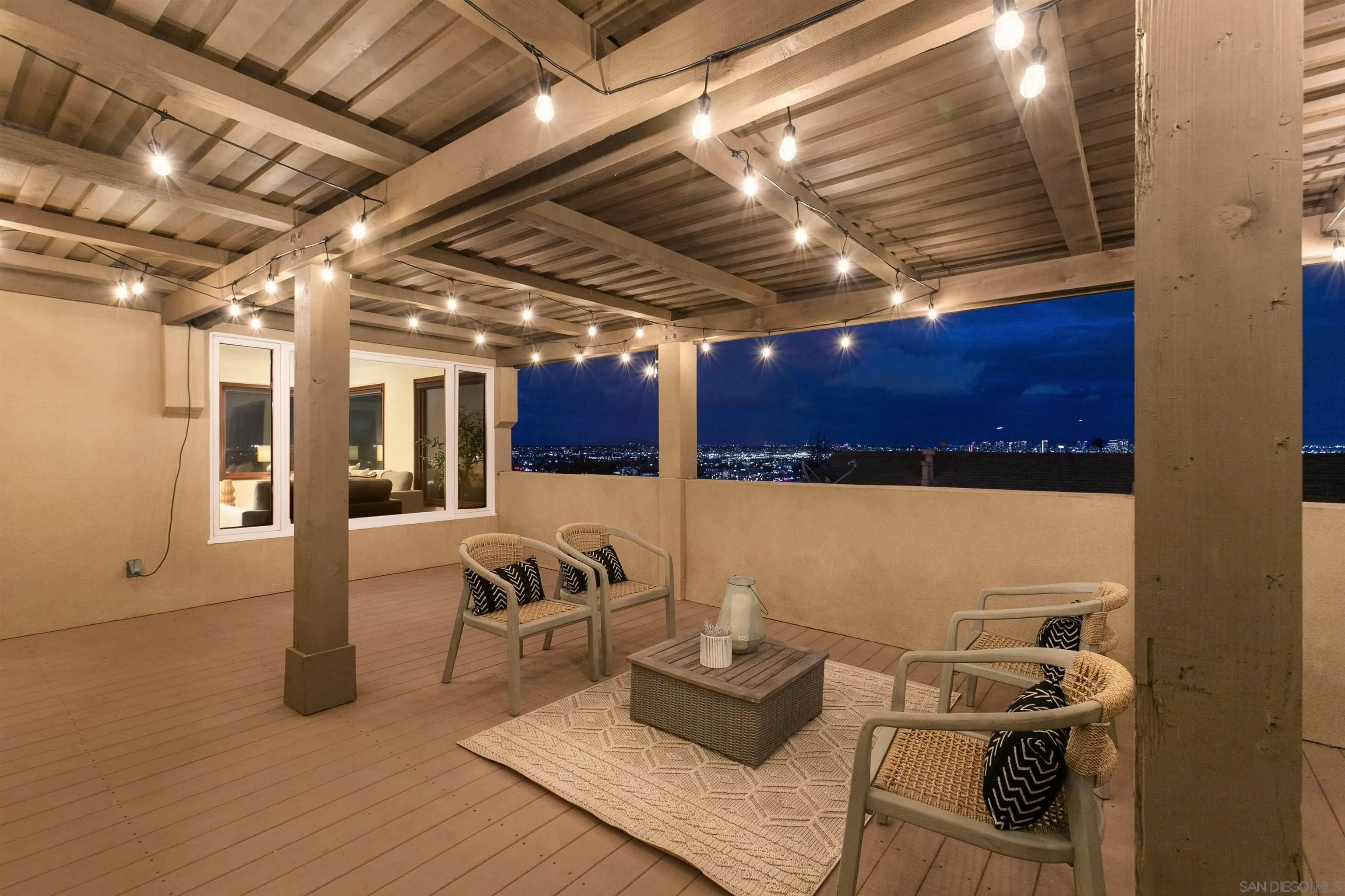 https://cdn.realtyfeed.com/cdn/127/260025665/297ed9ee95286a8d32f4cdad13bc187b.webp