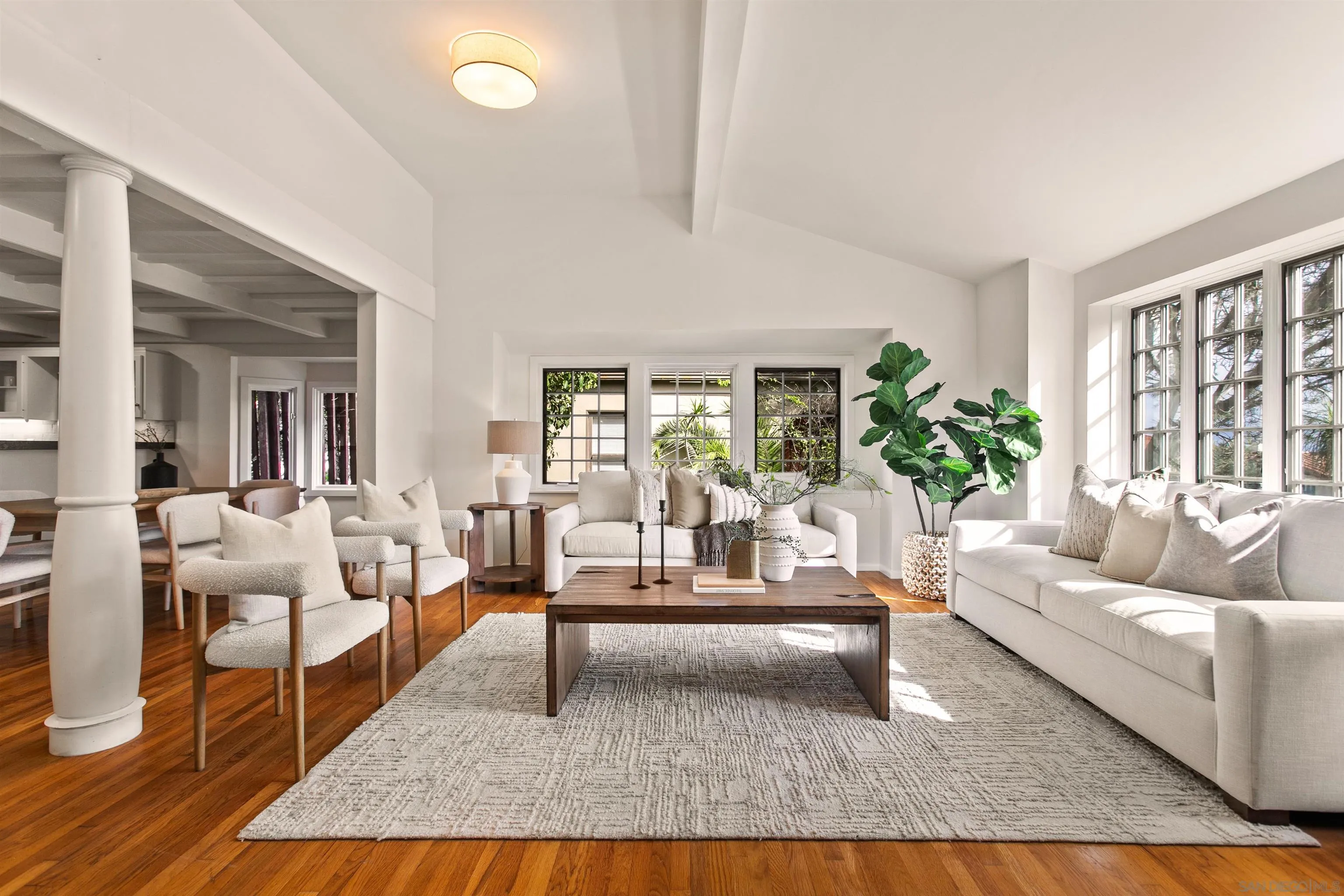 https://cdn.realtyfeed.com/cdn/127/260025665/7a5d5bfc0380e3d1843a5181b3f7bc2a.webp