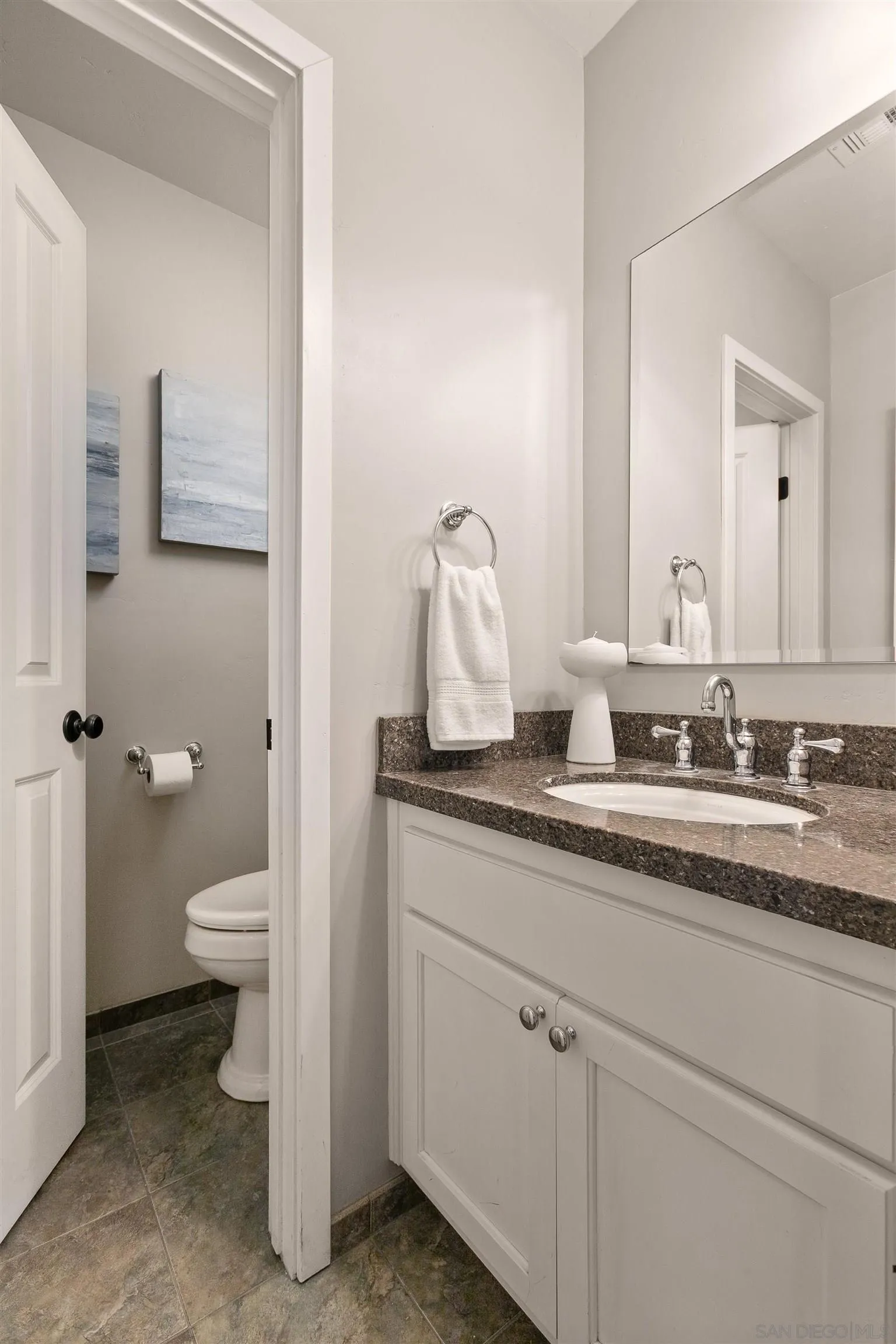 https://cdn.realtyfeed.com/cdn/127/260025665/f37202cd676b3898380853d0e130dfdc.webp