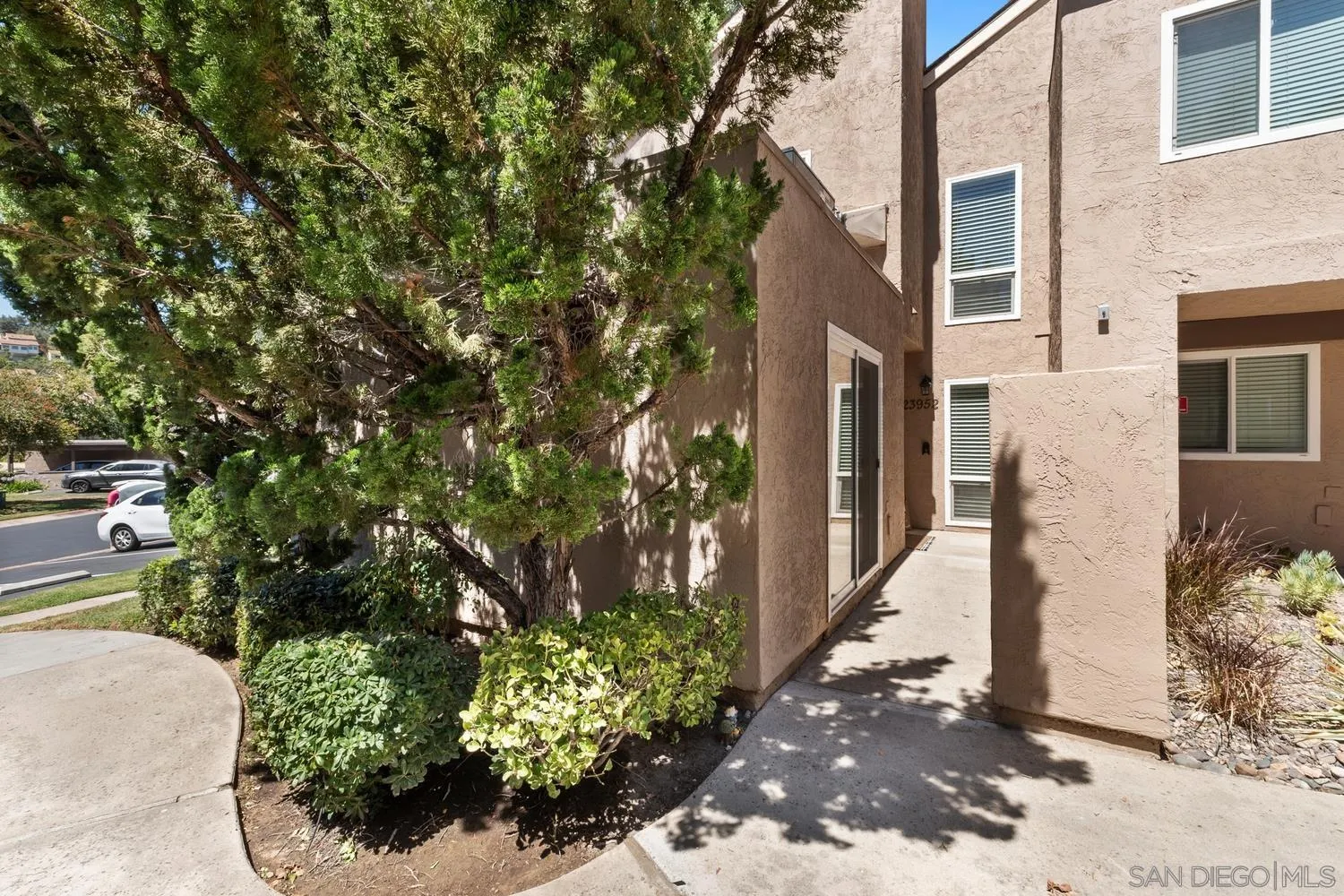 23952 Green Haven, Ramona, CA 92065 23952 Green Haven, Ramona, CA 92065