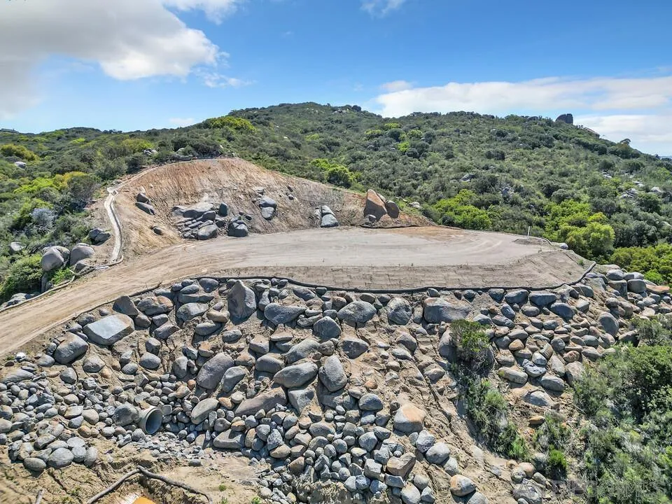 2169 Corte Dorado Espuela, #29, Alpine, CA 91901 2169 Corte Dorado Espuela, #29, Alpine, CA 91901