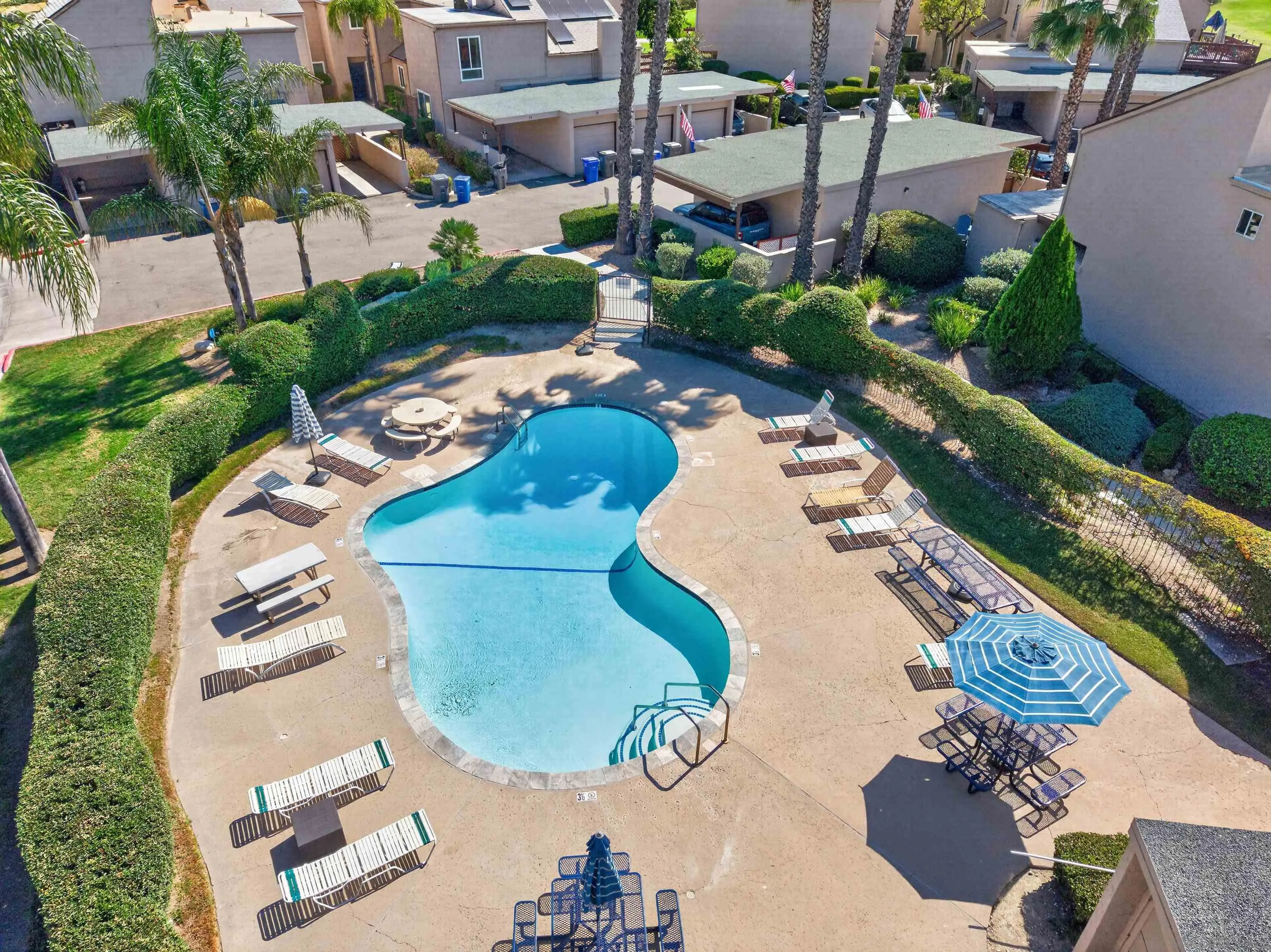 https://cdn.realtyfeed.com/cdn/127/260025670/40274422a1aec36db9e3b0d1f663dfd7.webp