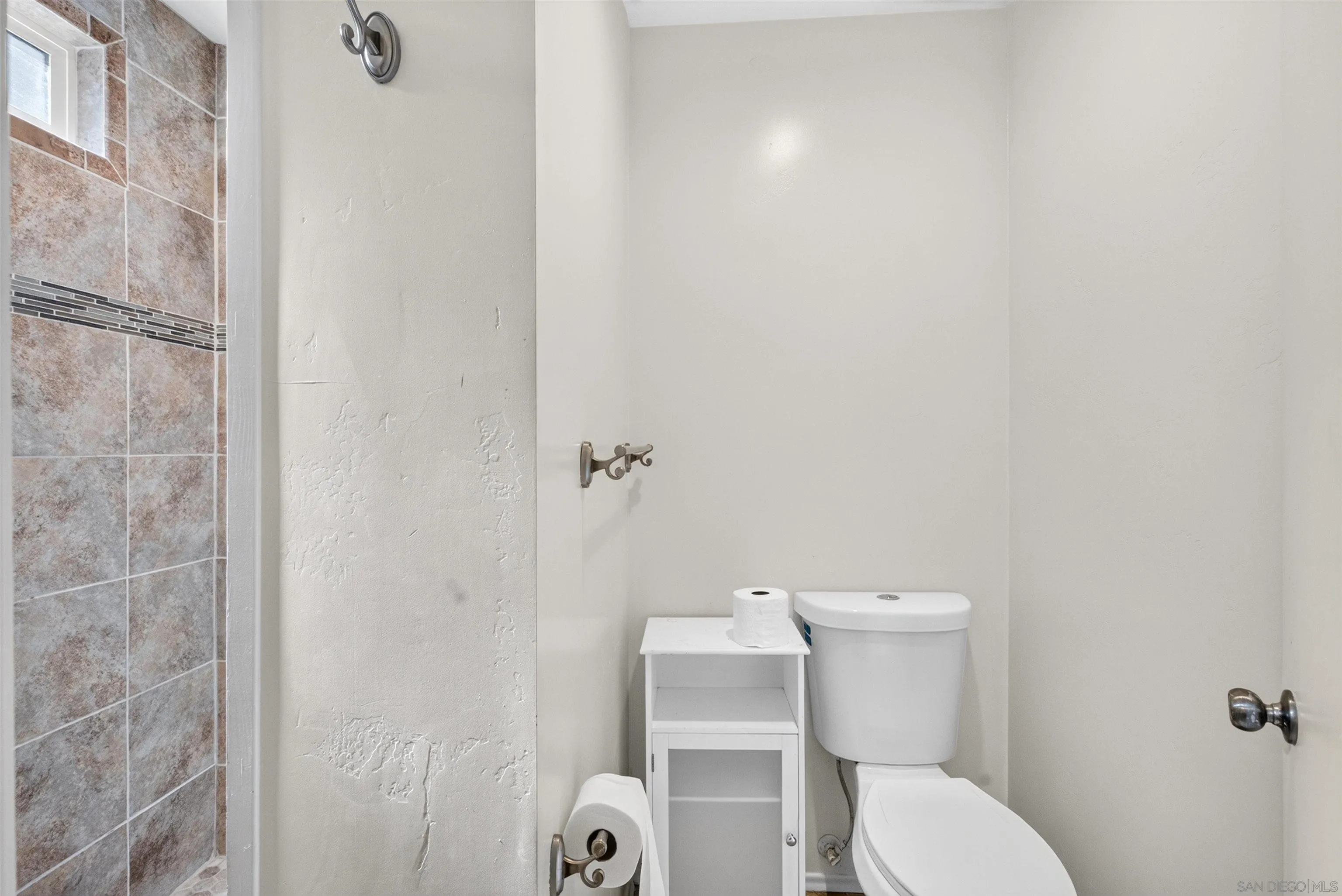 https://cdn.realtyfeed.com/cdn/127/260025670/95c37bc8d635c3dfffec429ebed8f361.webp