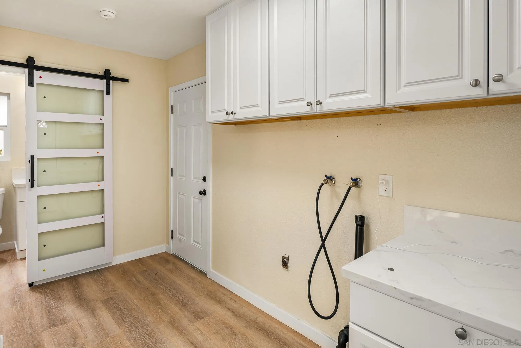 https://cdn.realtyfeed.com/cdn/127/260025678/28f232f53b838048013cc986d9074957.webp
