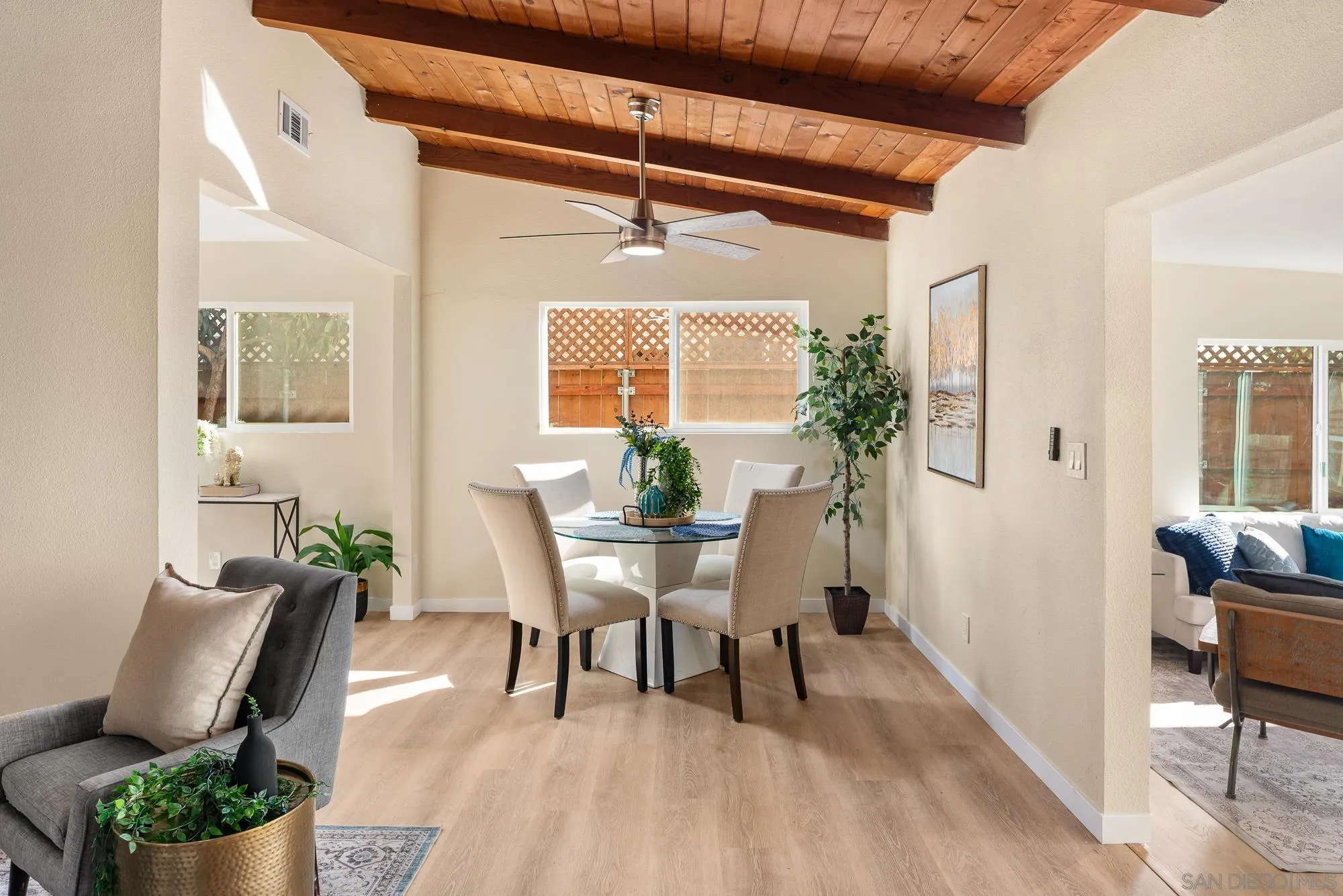 https://cdn.realtyfeed.com/cdn/127/260025678/b9687c4425c83131b5098e89920d4158.webp