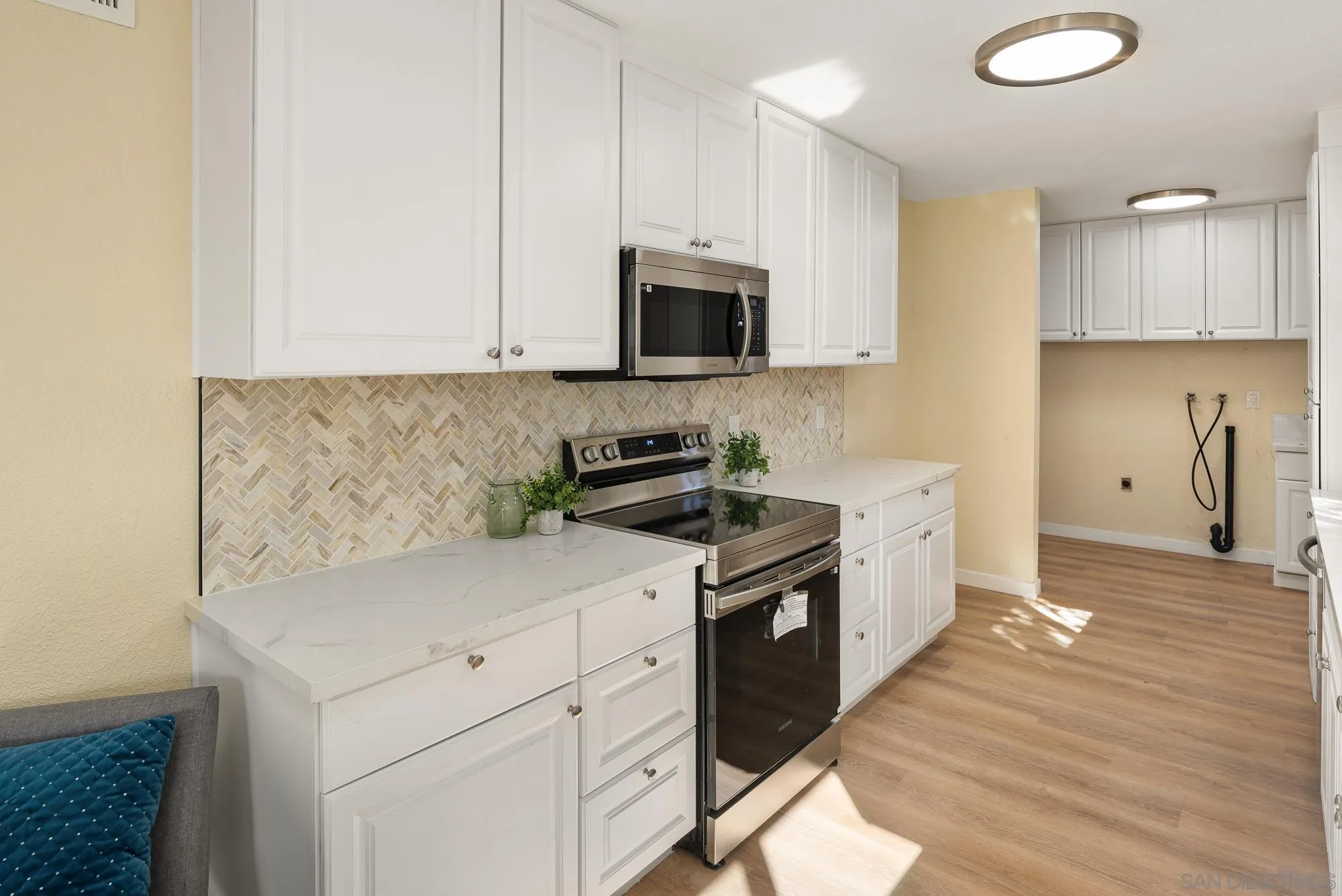 https://cdn.realtyfeed.com/cdn/127/260025678/e34fd3156d088c6fd7e6e26b177f18f7.webp