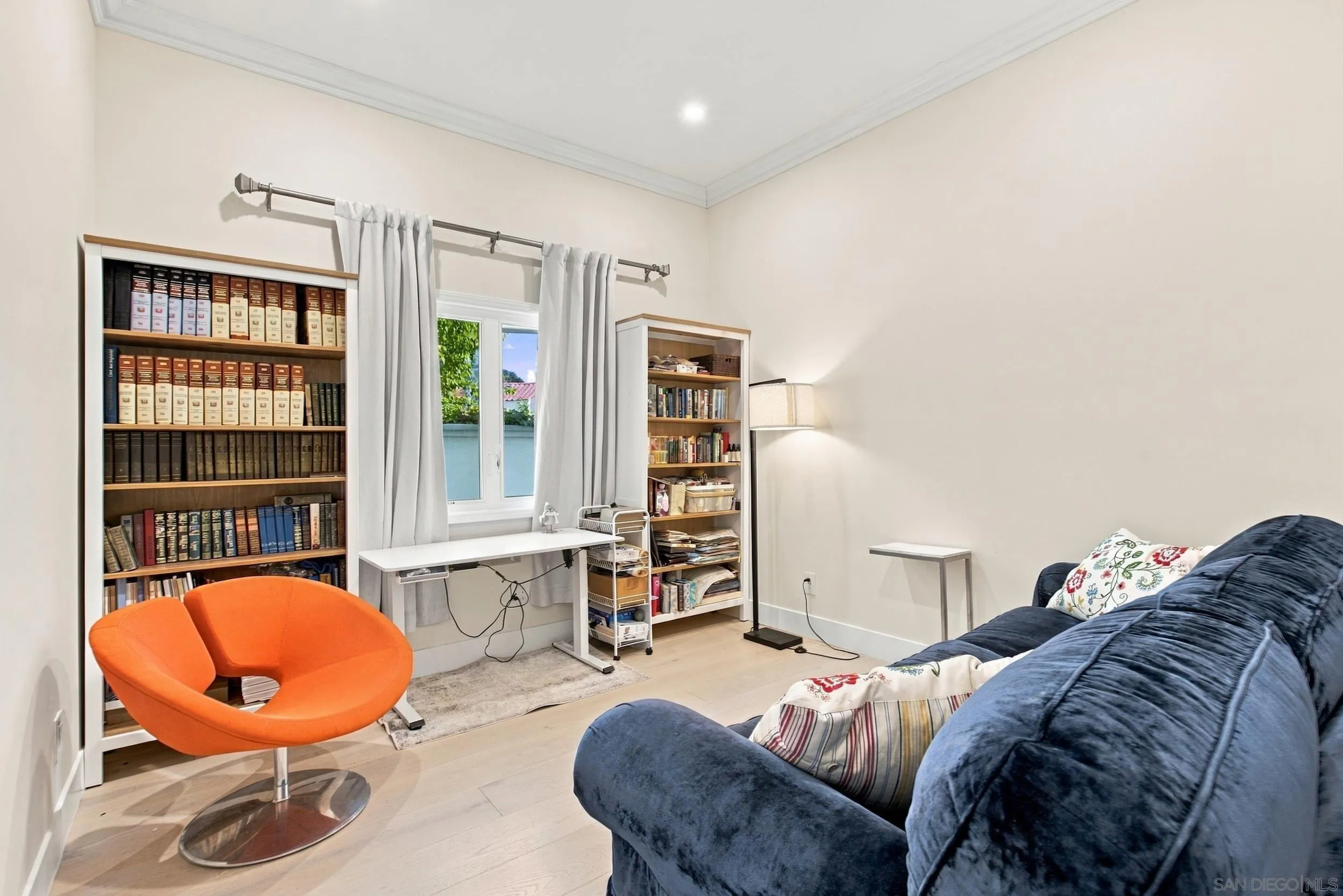 https://cdn.realtyfeed.com/cdn/127/260025683/417c6adaaf9443bdd8ae4daa8aebb60e.webp