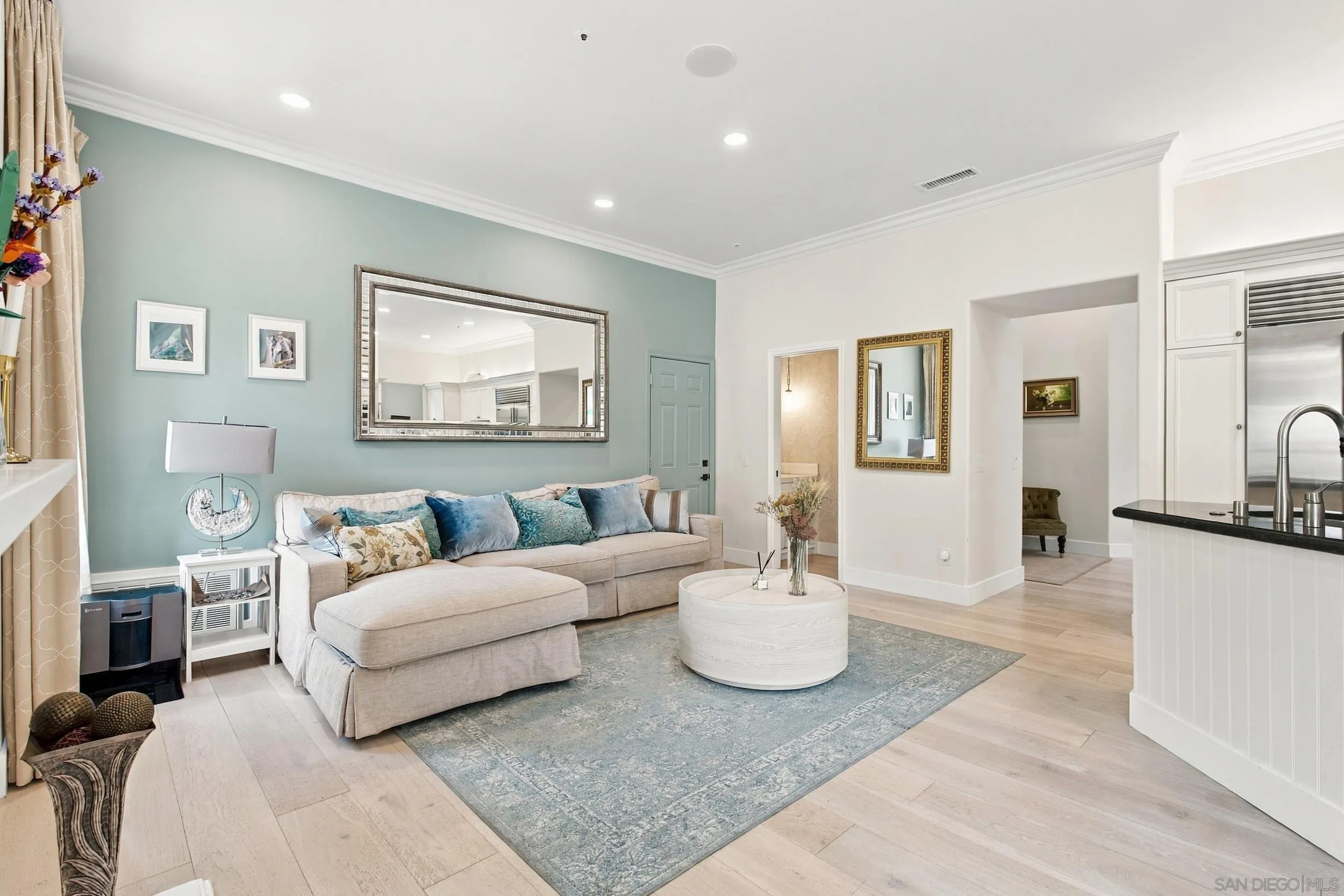 https://cdn.realtyfeed.com/cdn/127/260025683/5678a934c7c285511eec2c9b2efc0a3c.webp