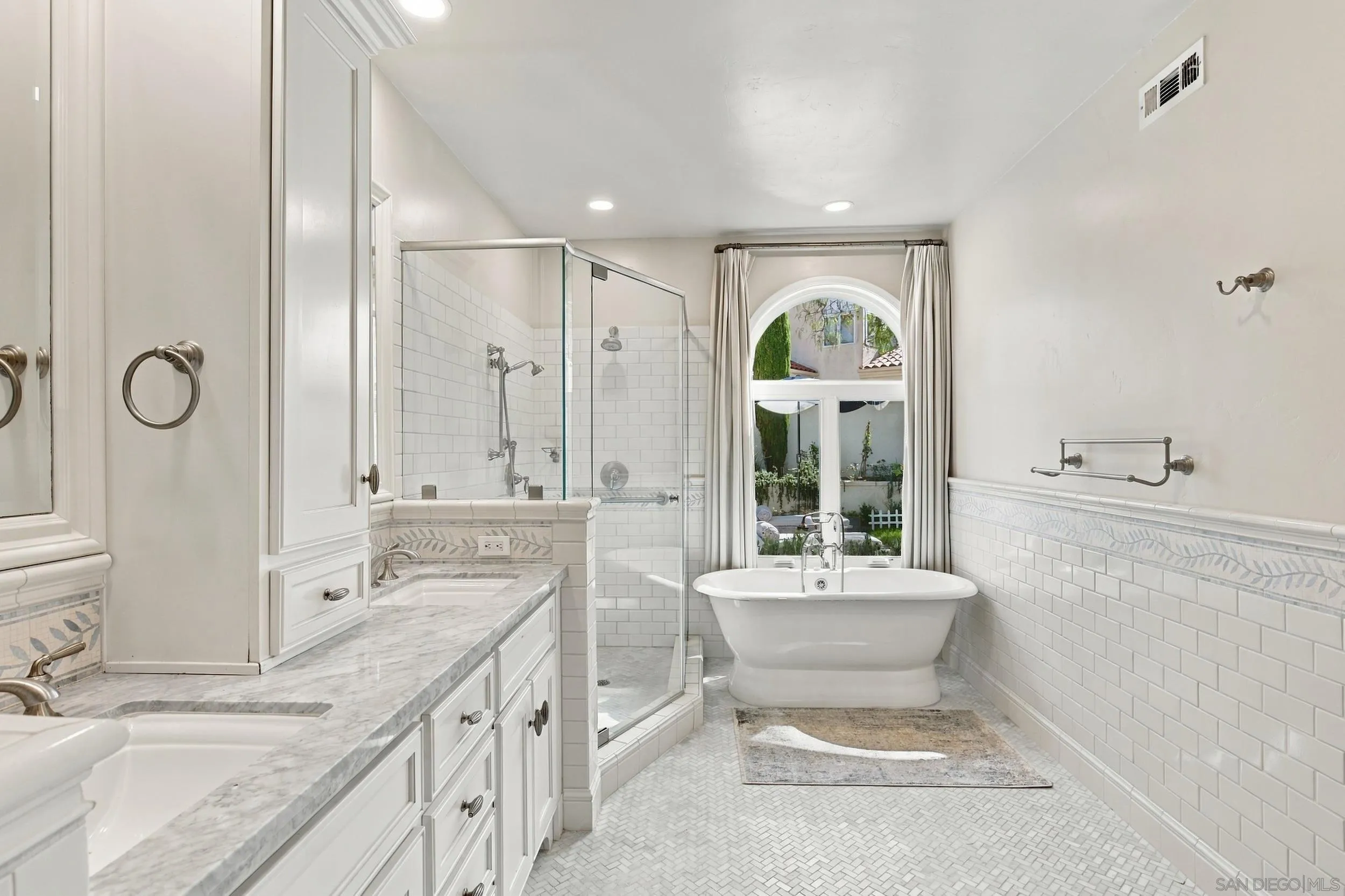 5360 Vista Del Dios, San Diego, CA 92130