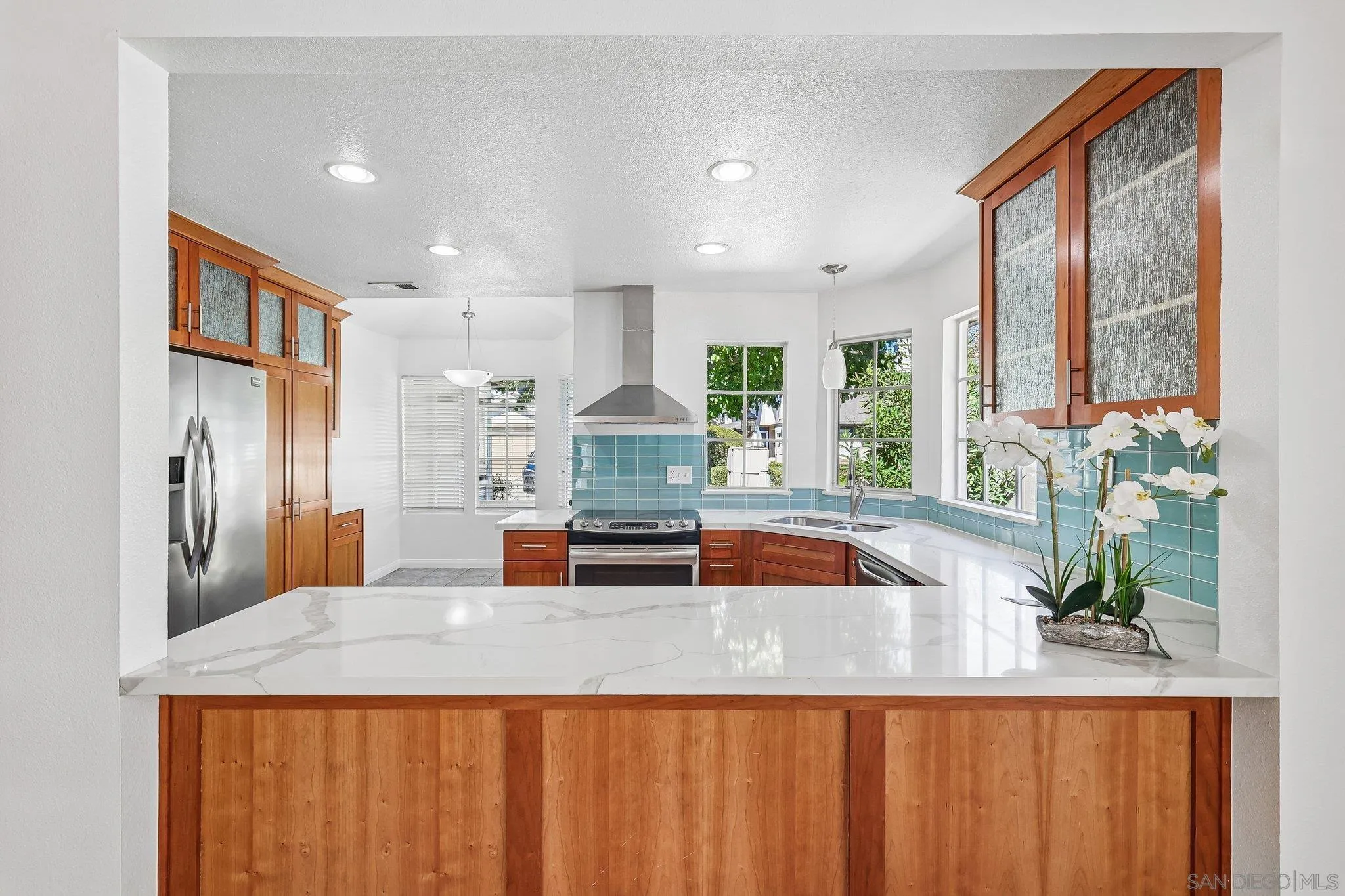 https://cdn.realtyfeed.com/cdn/127/260025685/b0a7ab68f3c5c5507a217ebf3a3fa67f.webp