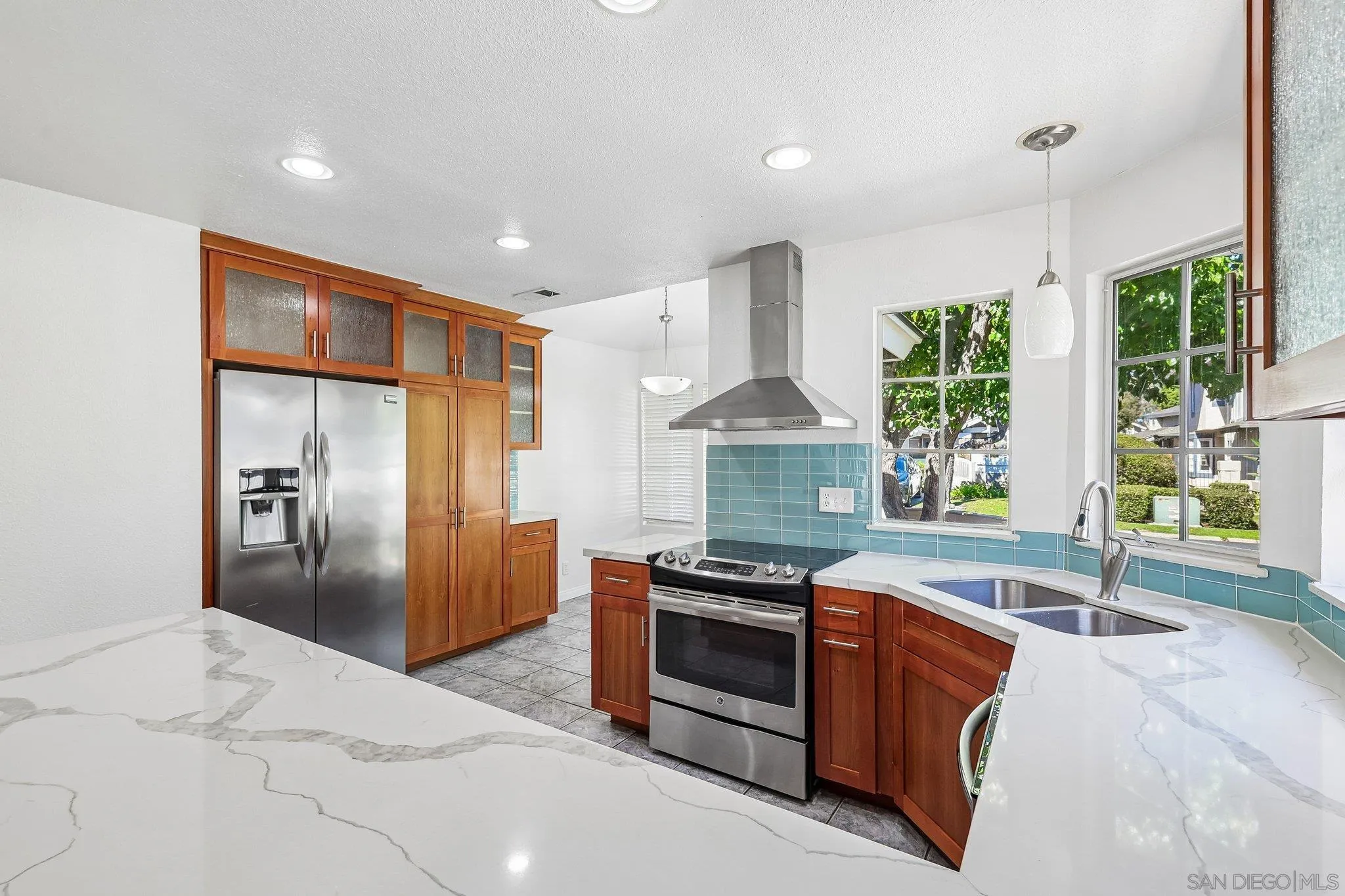 https://cdn.realtyfeed.com/cdn/127/260025685/bc03a4997ac5ce38f8eabc22f6175fee.webp