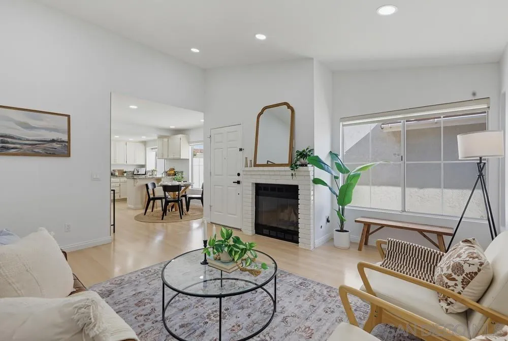 https://cdn.realtyfeed.com/cdn/127/260025689/13e18c5722729282009bb678b3bd7e4a.webp