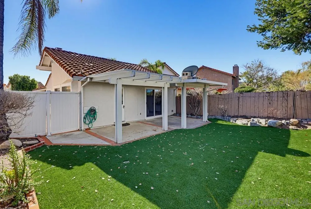 https://cdn.realtyfeed.com/cdn/127/260025689/dec9752c8d480b8618680e0503a9677d.webp