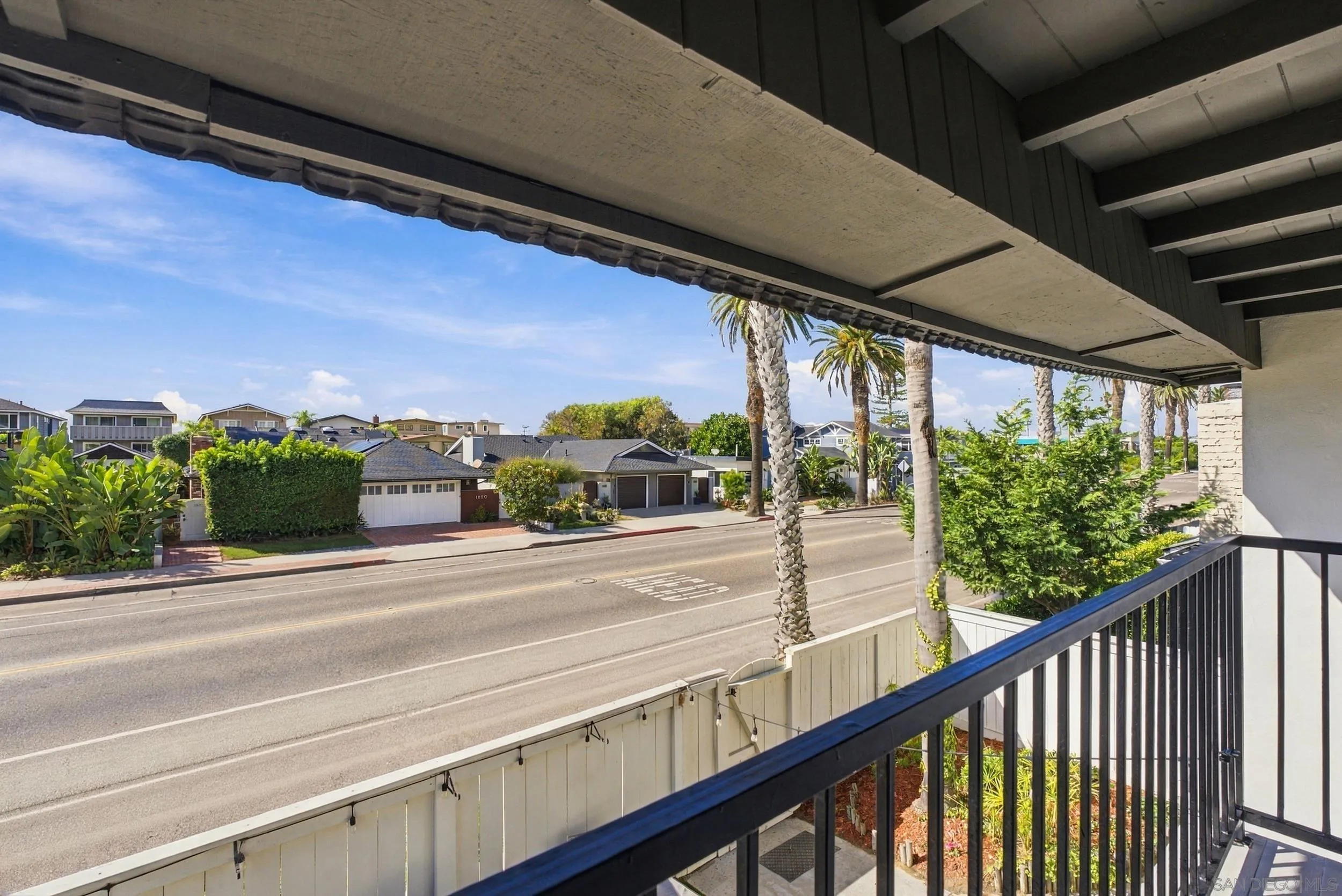 1817-19 Coast Blvd, Del Mar, CA 92014 Balcony for Upper Unit