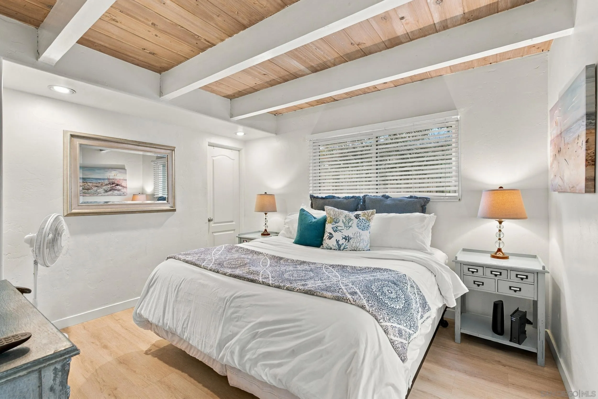1817-19 Coast Blvd, Del Mar, CA 92014 Bedroom for Lower Unit