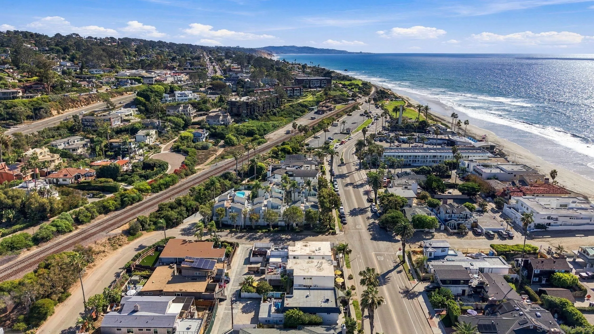 1817-19 Coast Blvd, Del Mar, CA 92014 Aerial view of building