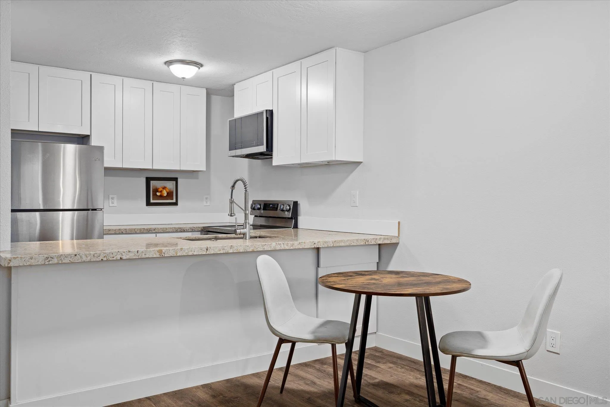 Photo #8: 2600257 Listing: Photo #8
