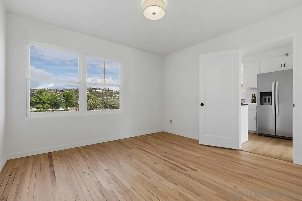 https://cdn.realtyfeed.com/cdn/127/260025700/7406e14cd47423e7cfacf16cc230cf8b.webp