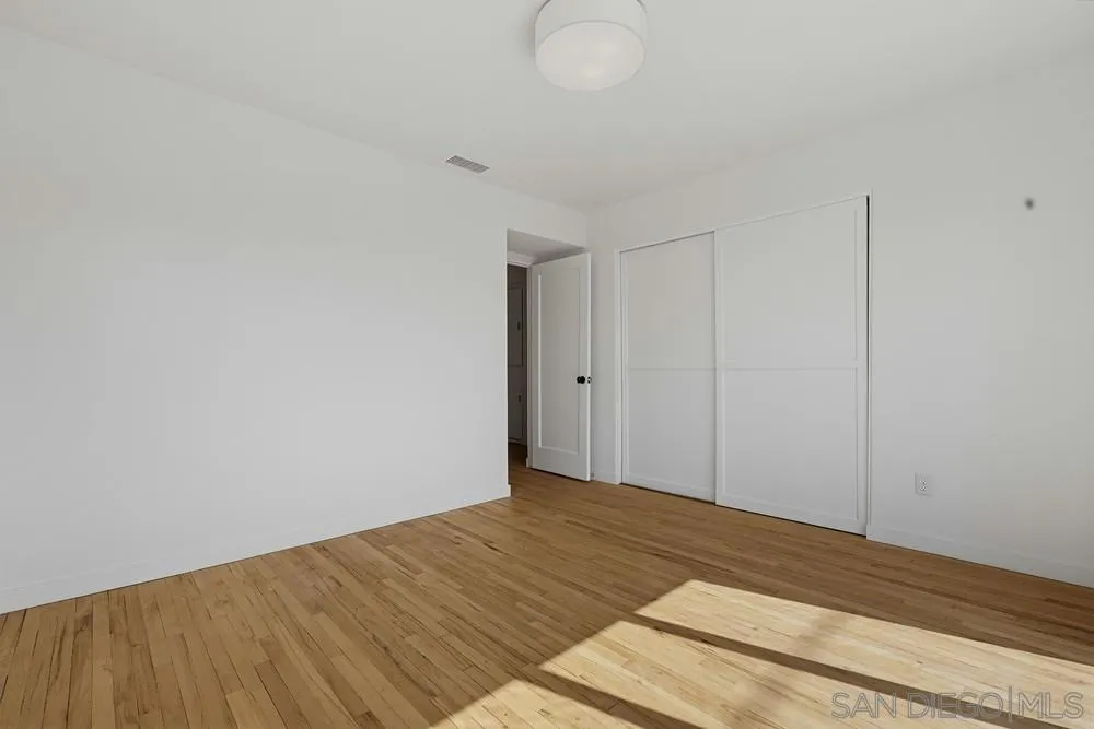https://cdn.realtyfeed.com/cdn/127/260025700/af412c30daf403db9e69a62a94ddc5ab.webp