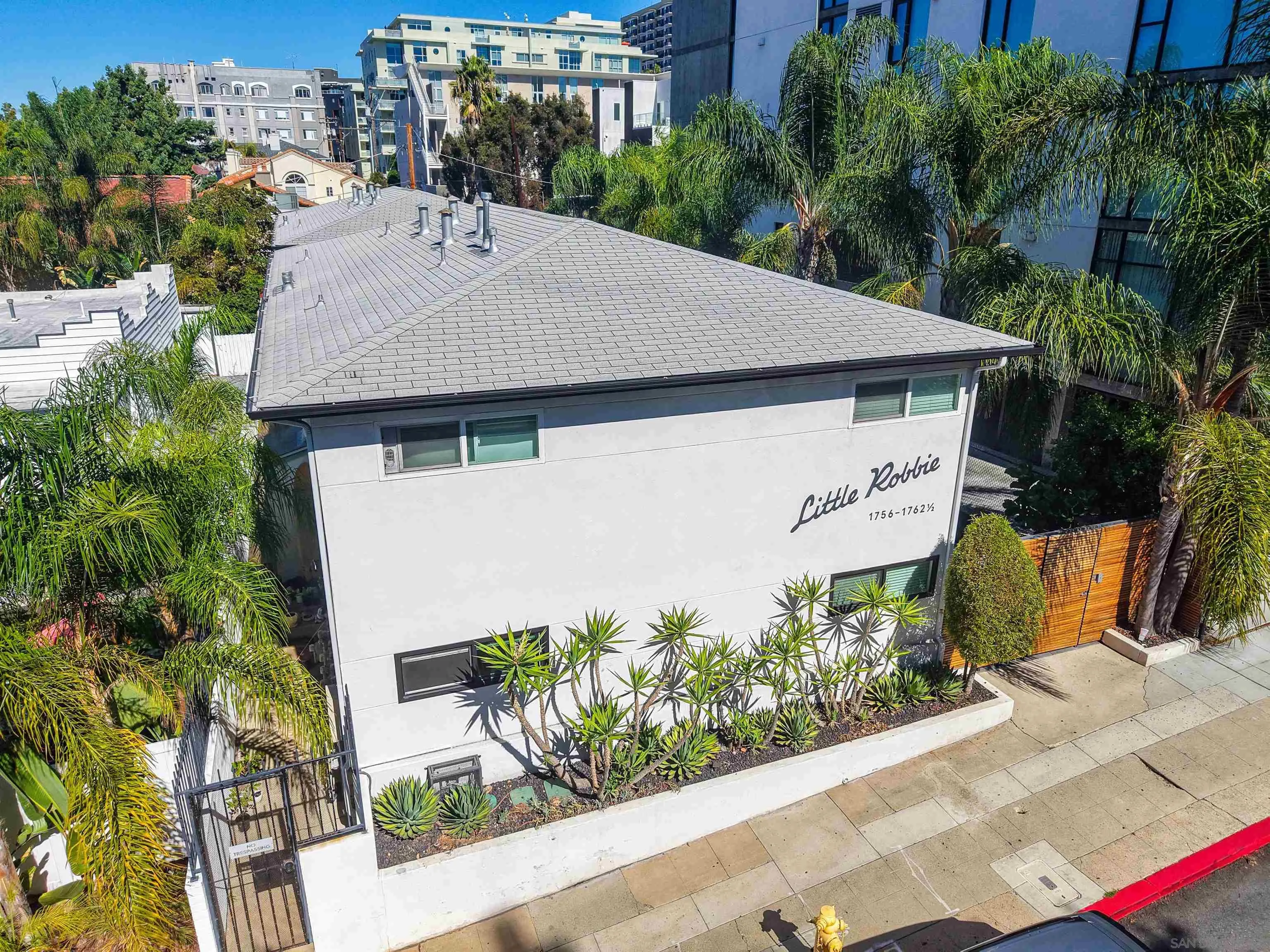 1756 Robinson Avenue, San Diego, CA 92103