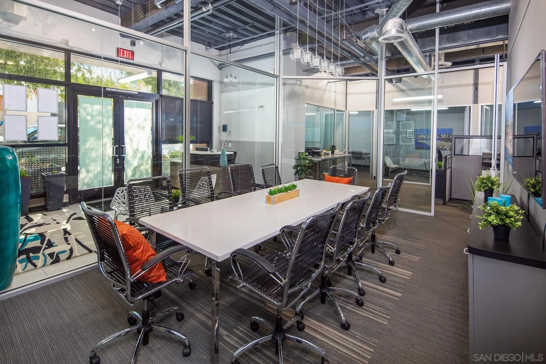 875 G St #108, San Diego, CA 92101 875 G St #108, San Diego, CA 92101