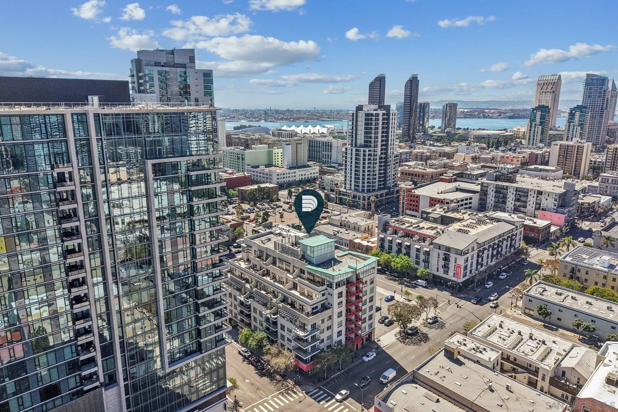 875 G St #108, San Diego, CA 92101 875 G St #108, San Diego, CA 92101