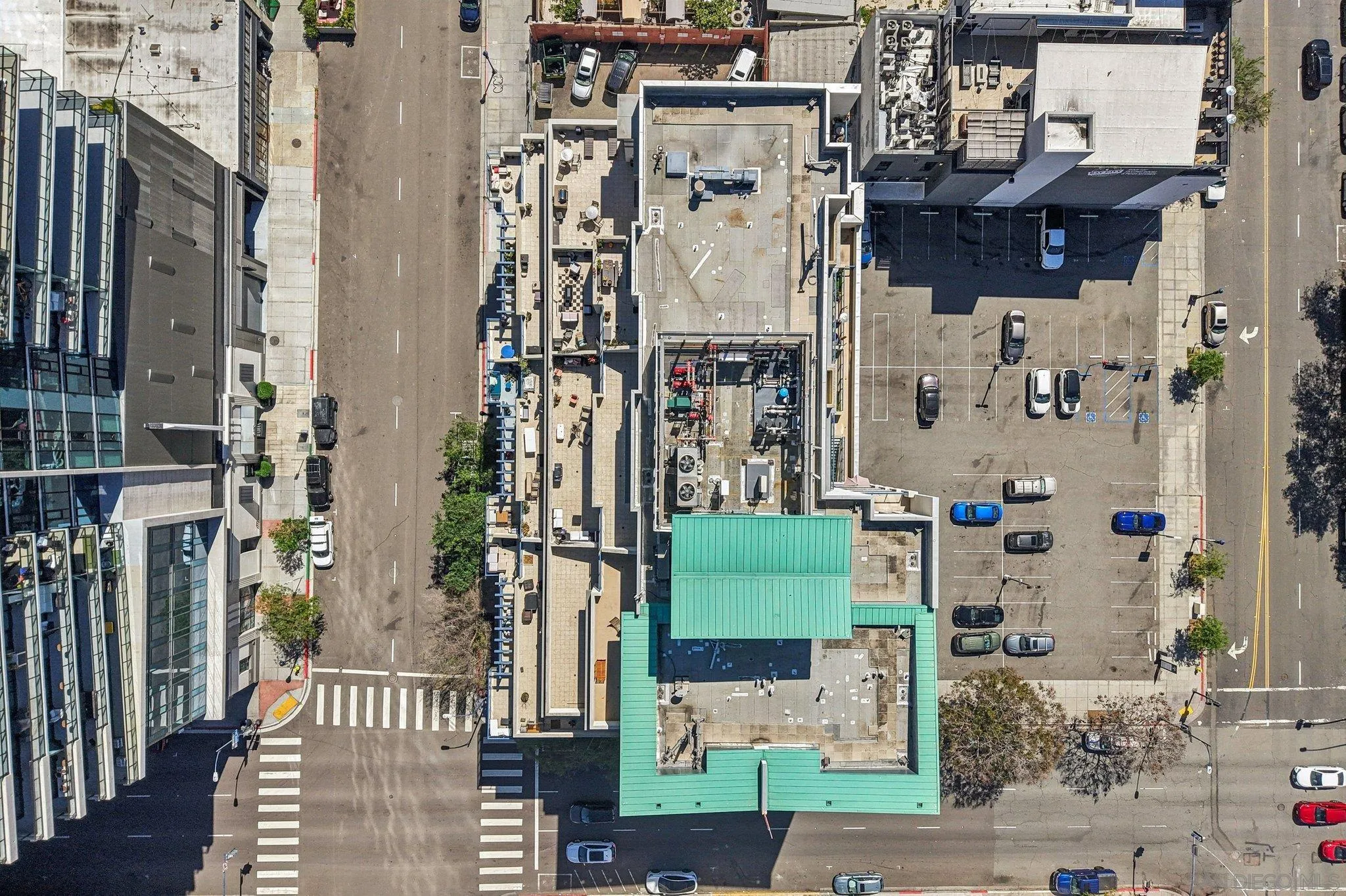 875 G St #108, San Diego, CA 92101 875 G St #108, San Diego, CA 92101