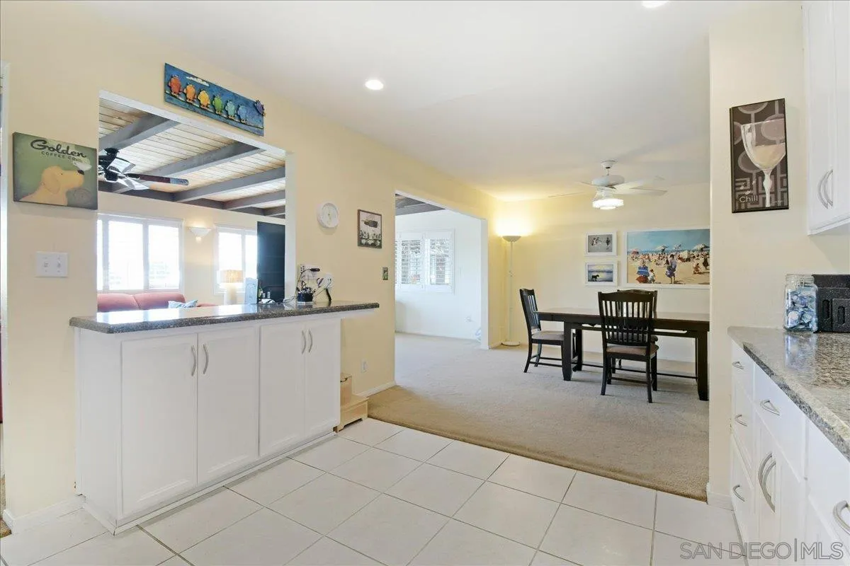 https://cdn.realtyfeed.com/cdn/127/260025716/186bea2ba8cb39640f7d53b086132d79.webp