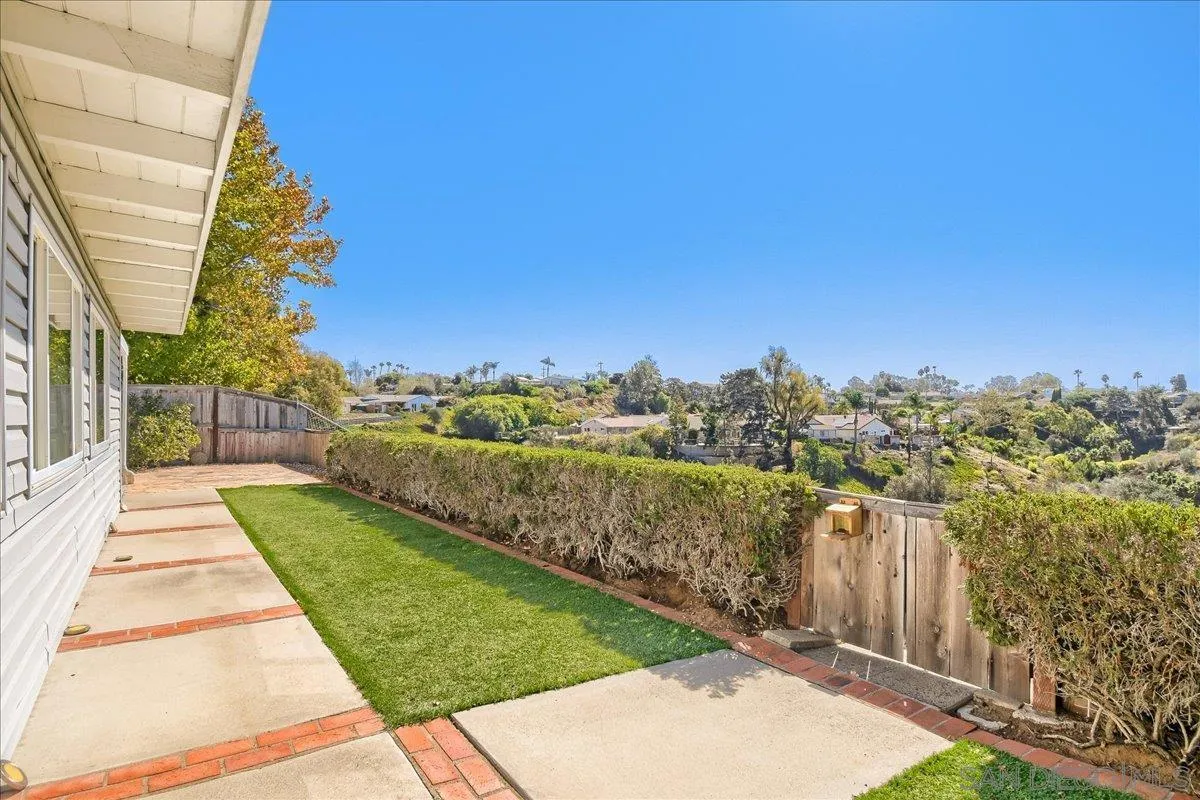 https://cdn.realtyfeed.com/cdn/127/260025716/c7fe9c375d2c998c7623e615df4b0d0d.webp