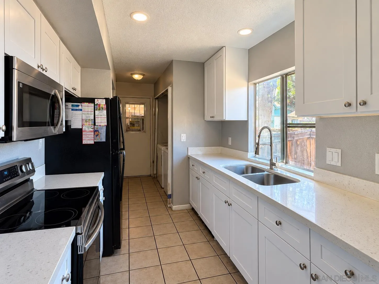 https://cdn.realtyfeed.com/cdn/127/260025719/48d62e669a8281b4b3ef0b8a68c401fc.webp