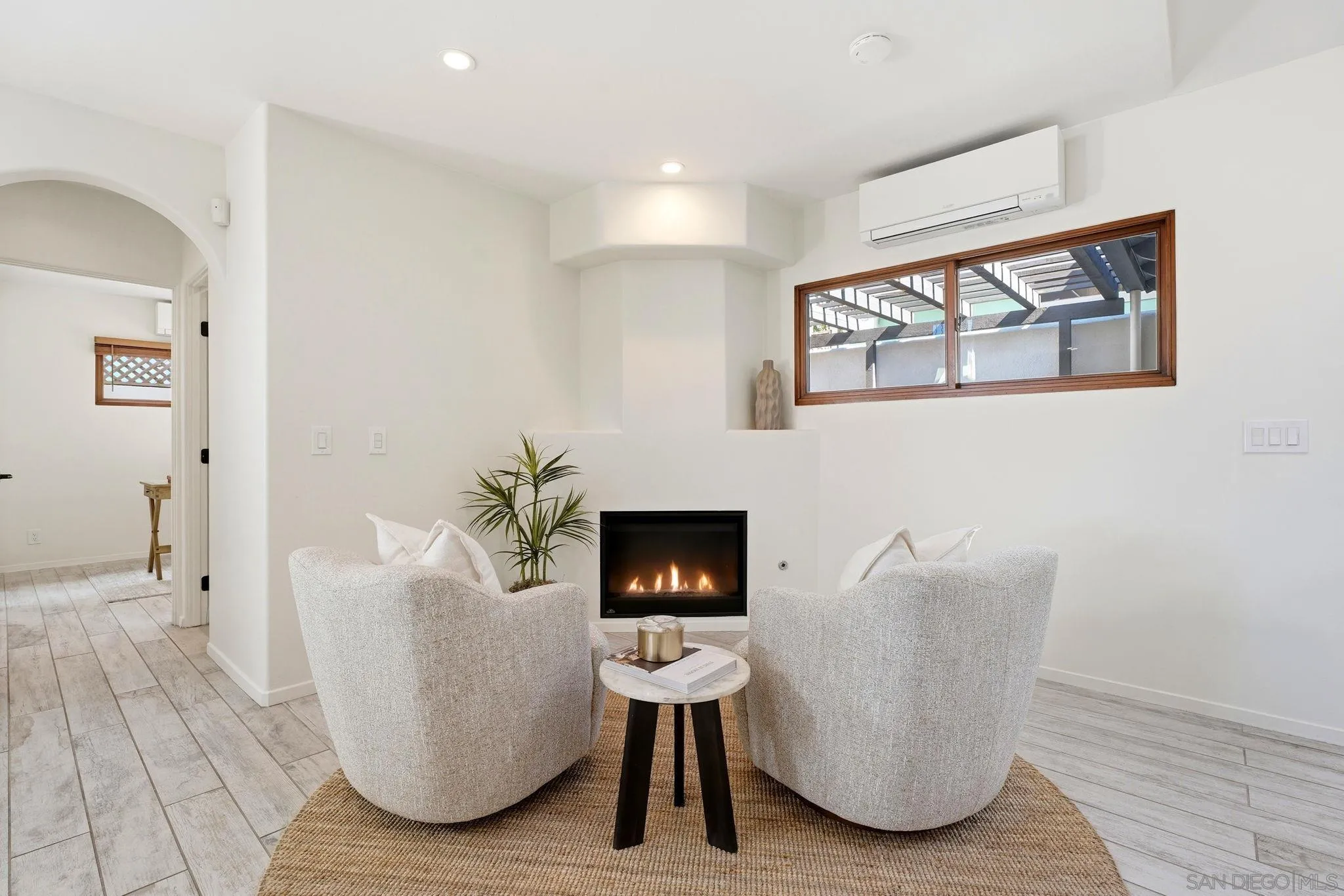 7235 Fay Ave, La Jolla, CA 92037 7235 Fay Ave, La Jolla, CA 92037