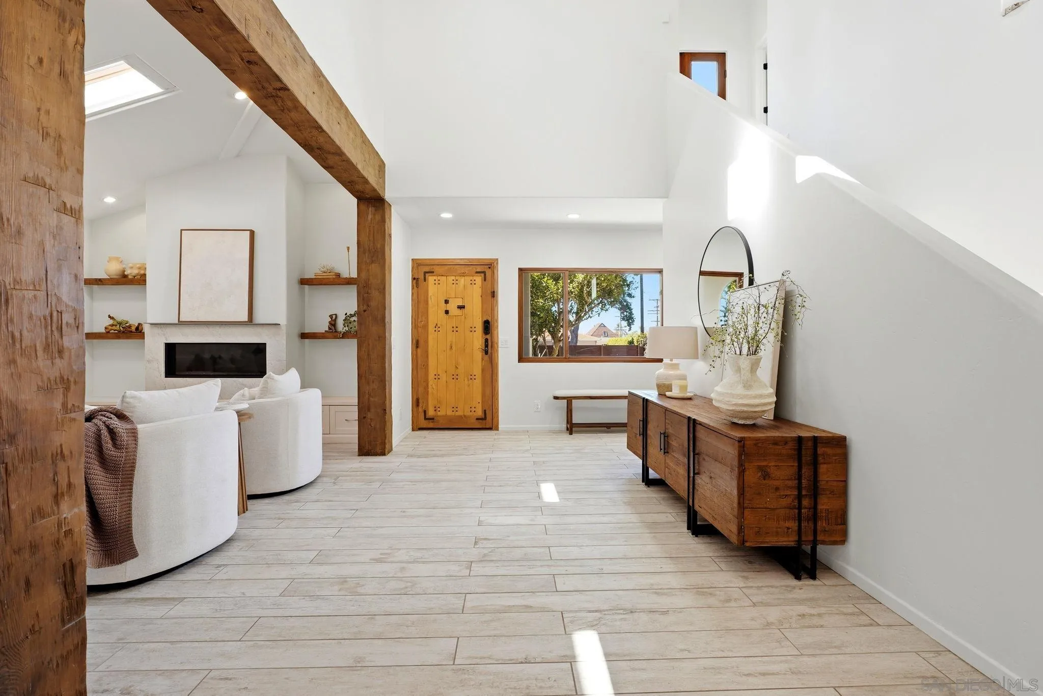 7235 Fay Ave, La Jolla, CA 92037 7235 Fay Ave, La Jolla, CA 92037