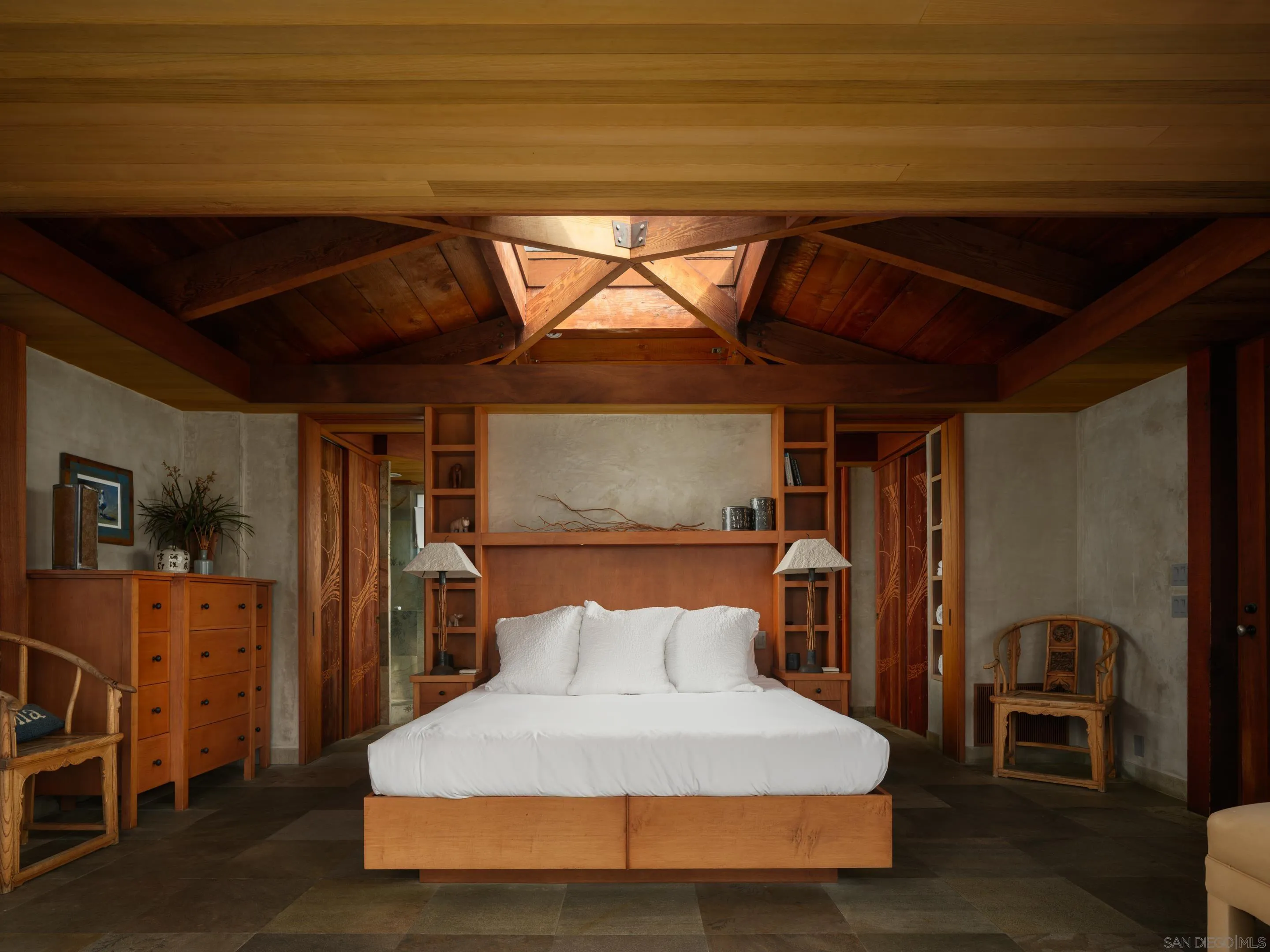 6621 Neptune Place, La Jolla, CA 92037 6621 Neptune Place, La Jolla, CA 92037
