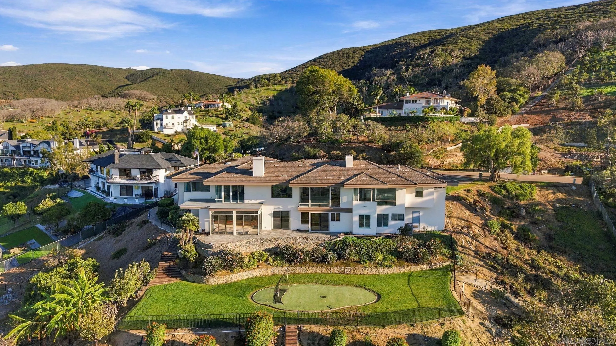 https://cdn.realtyfeed.com/cdn/127/260025734/718dd87180c0aa3e27ce1637edde6c1e.webp