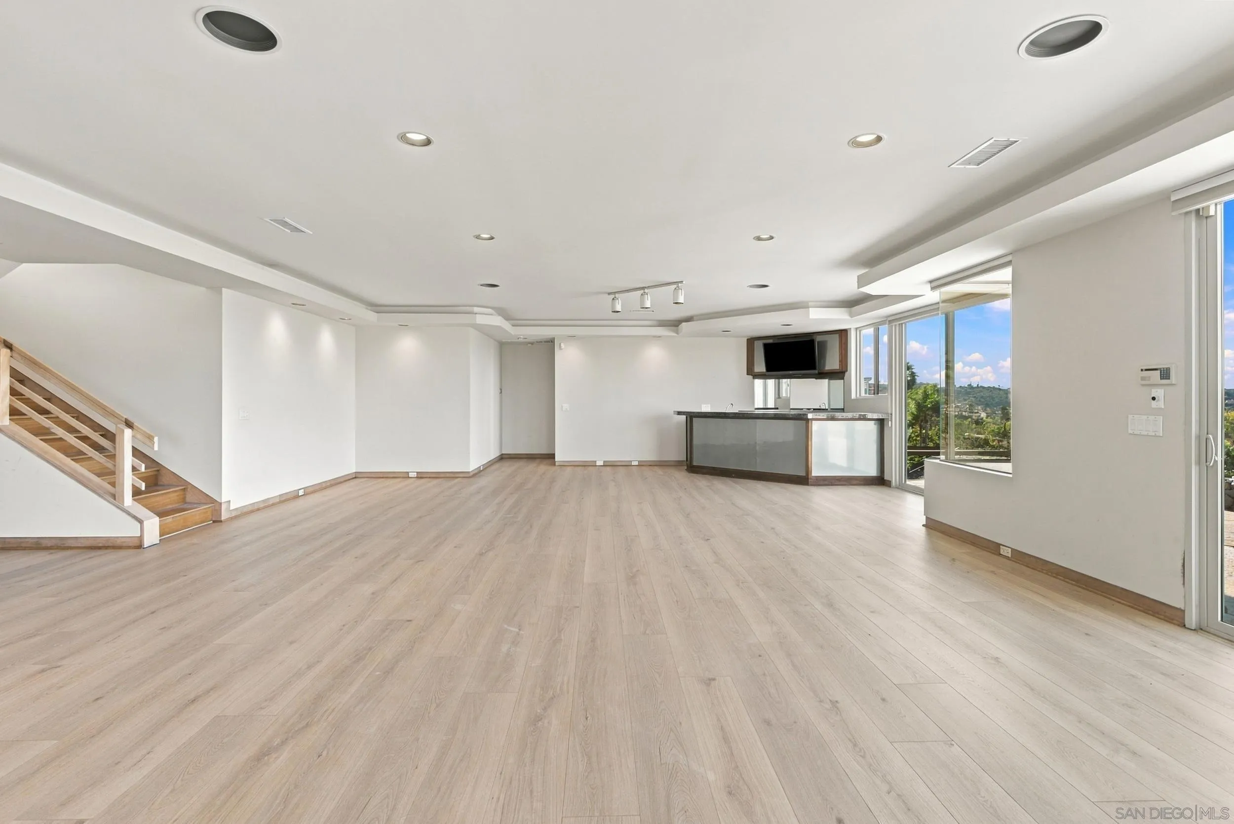 https://cdn.realtyfeed.com/cdn/127/260025734/a4842fa33a7c82f60554a80edb4797e1.webp