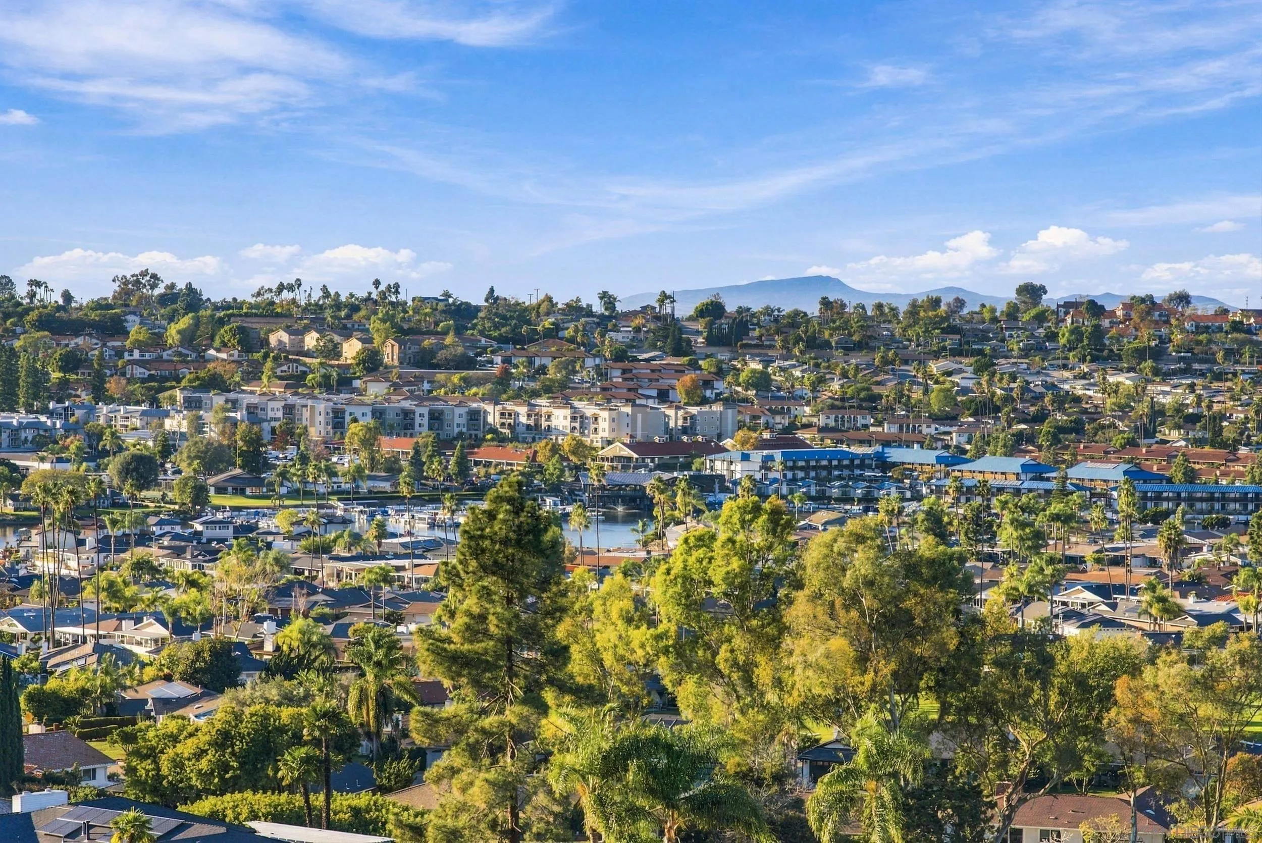 https://cdn.realtyfeed.com/cdn/127/260025734/ab8bdc7f887ff7e0e7ab14bd72608348.webp
