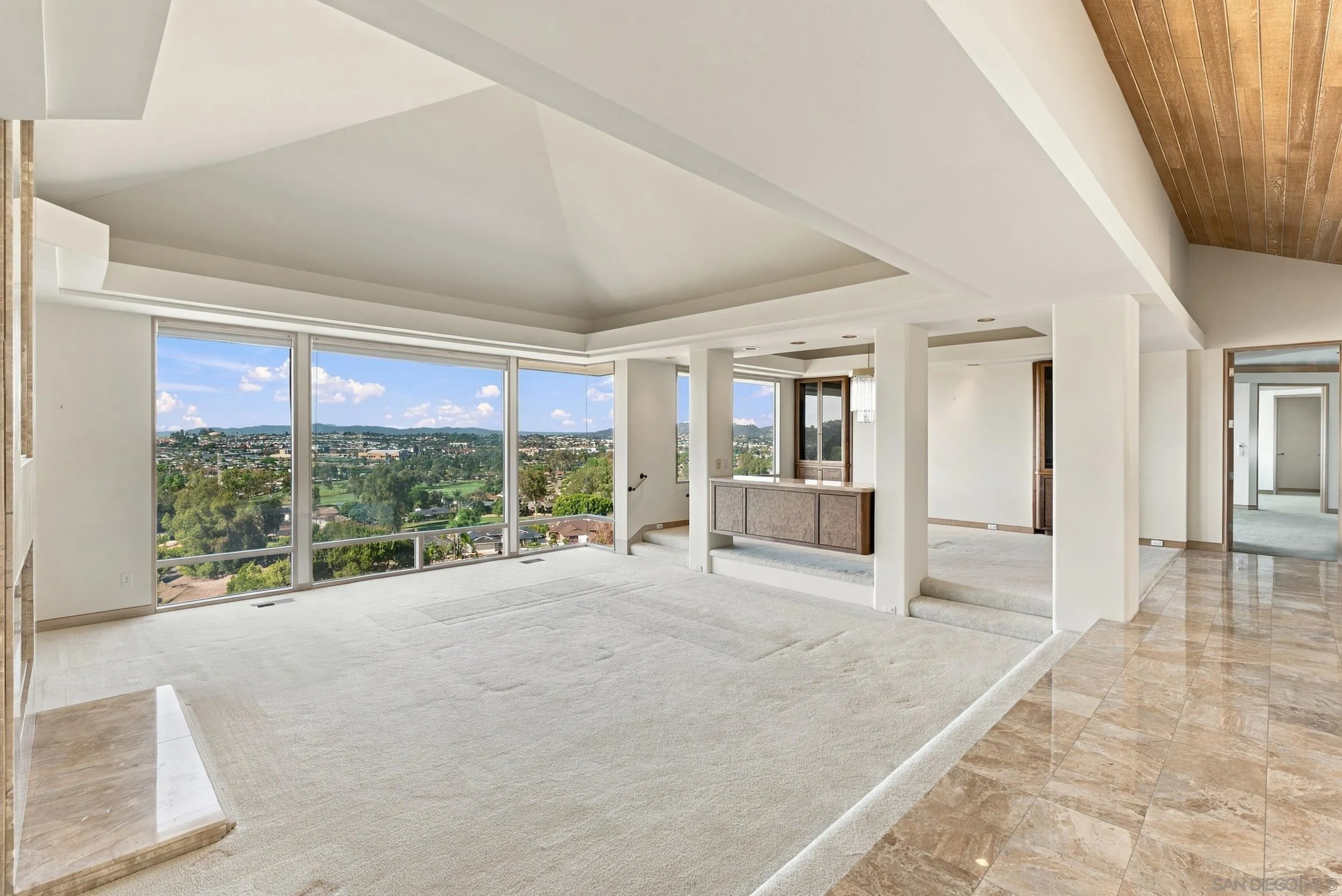https://cdn.realtyfeed.com/cdn/127/260025734/ae15758ab78fc8fa04b2dd694240d49f.webp