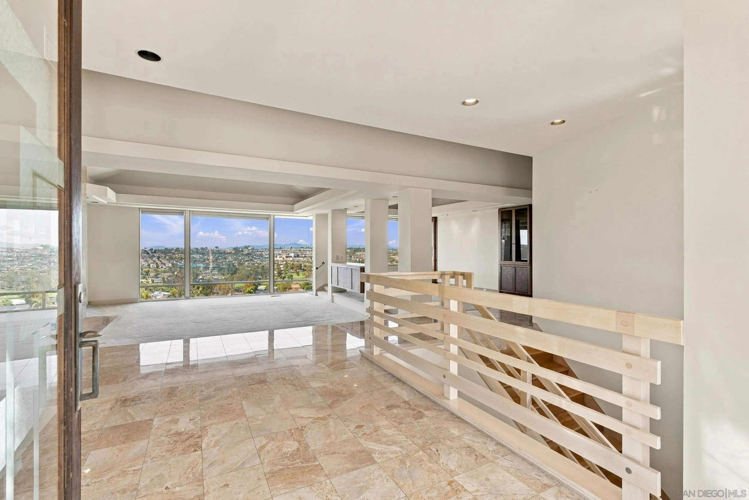 https://cdn.realtyfeed.com/cdn/127/260025734/cb294f578c849e69a97fb435d4fa4df6.webp